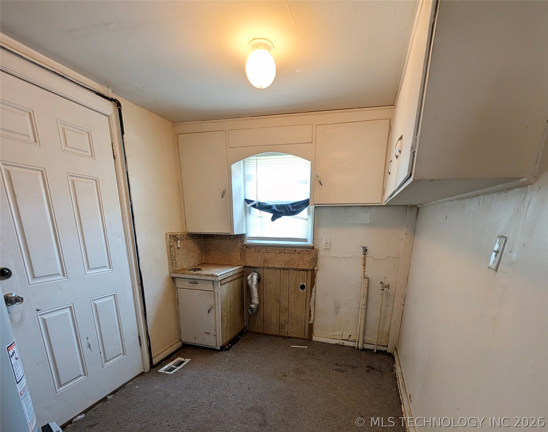701 N Grant Avenue Property Photo 11
