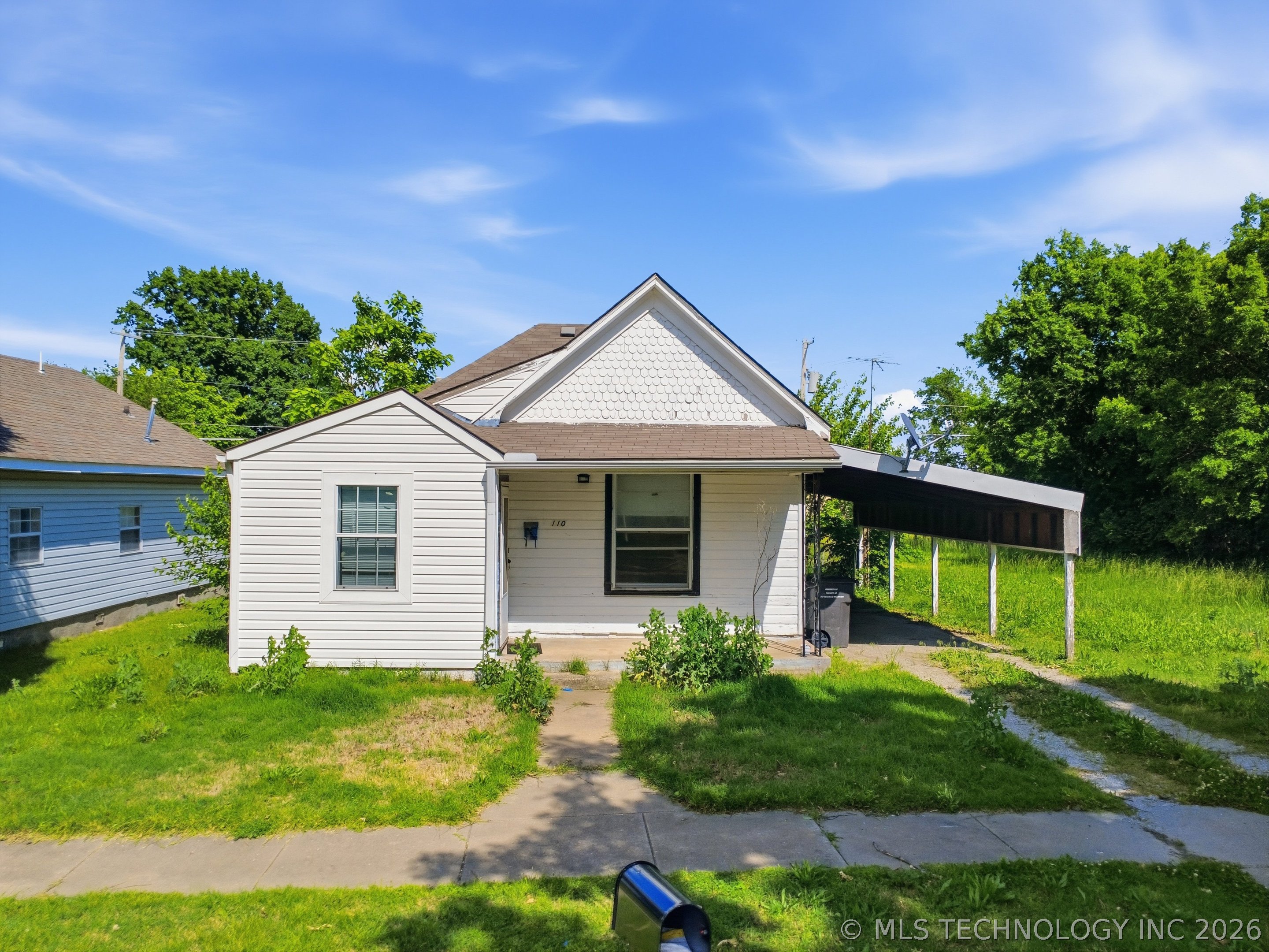 1910 Johnstone Avenue Property Photo 16