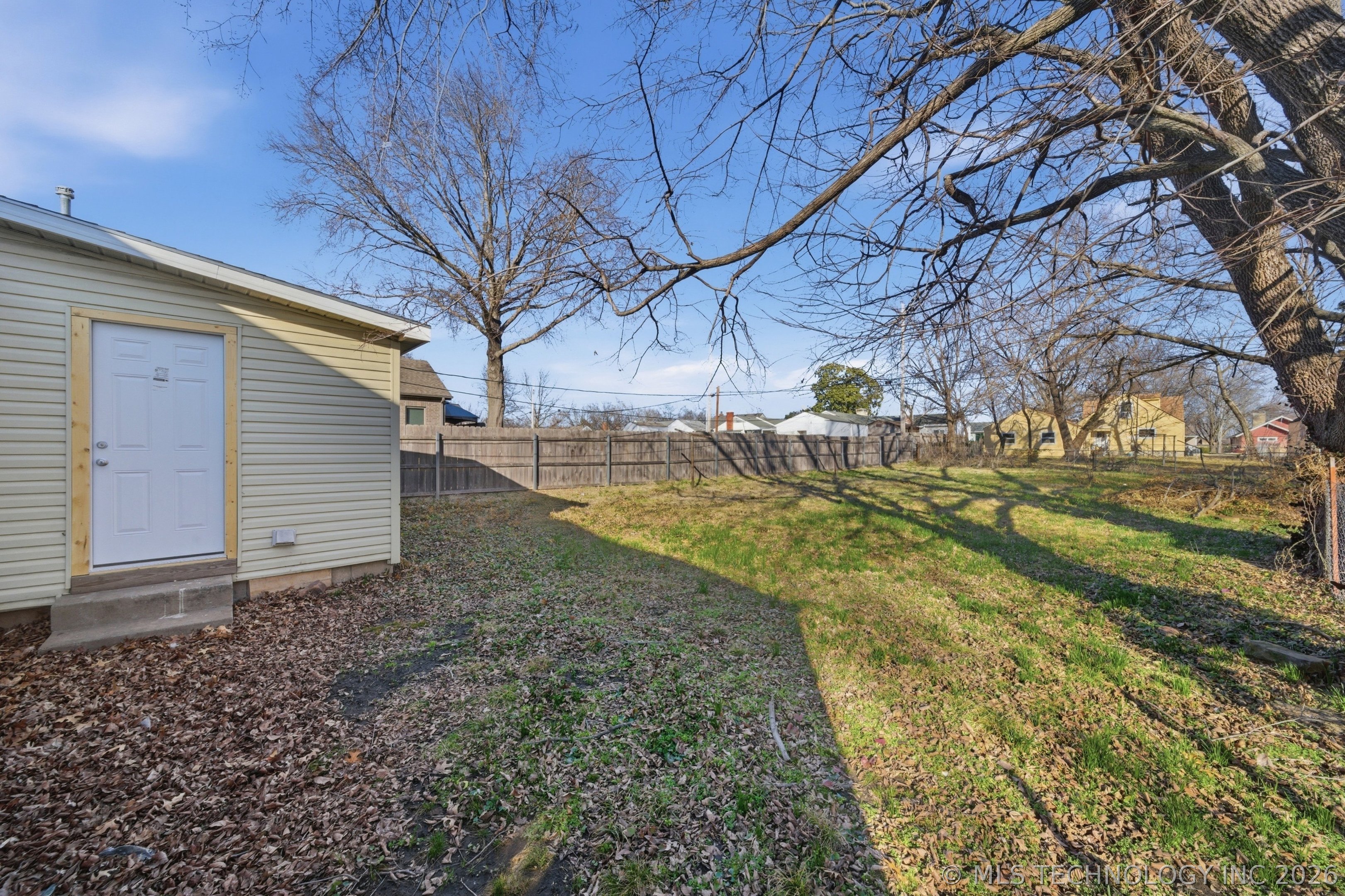 1910 Johnstone Avenue Property Photo 20