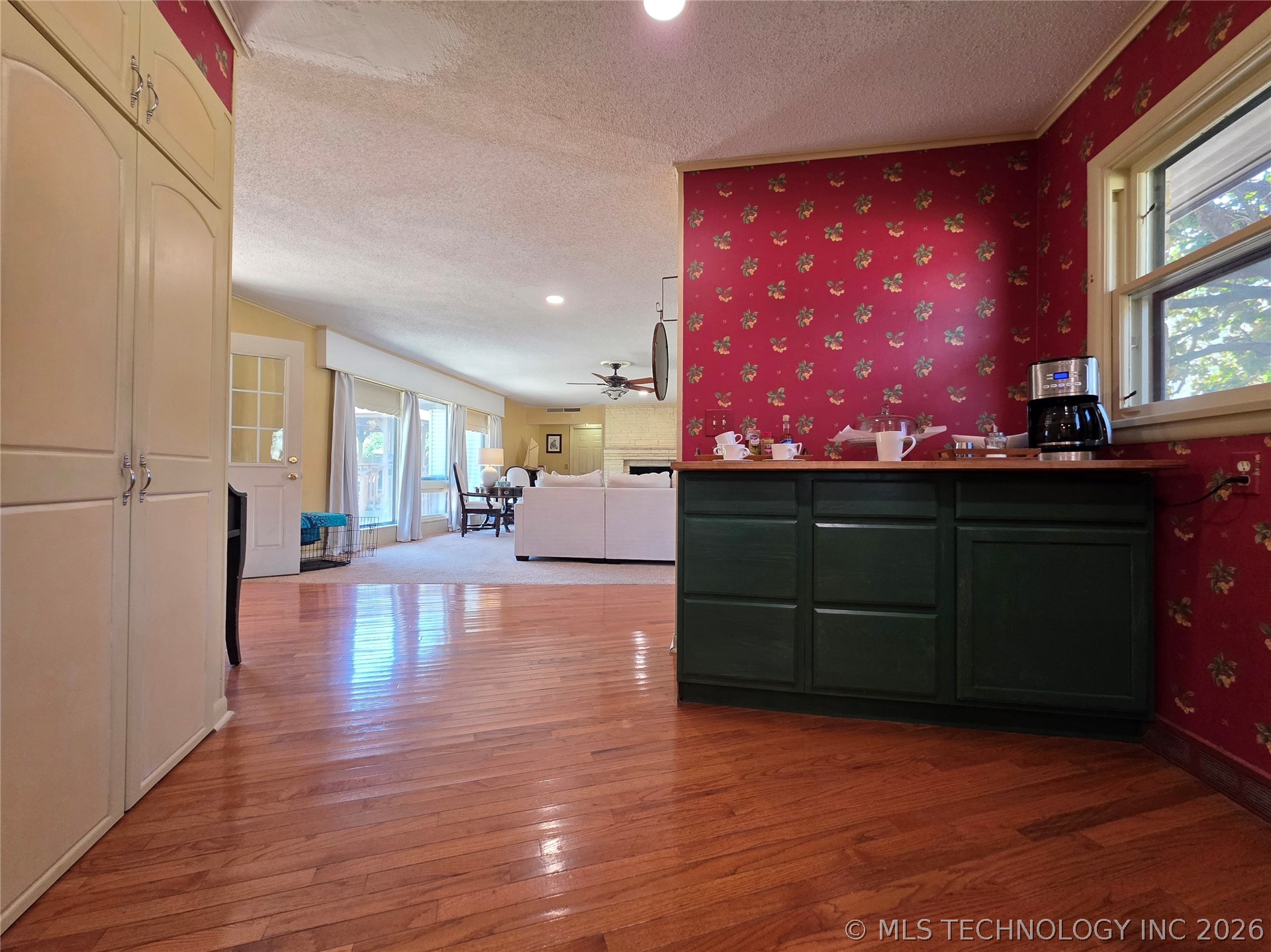 1800 Rockdale Boulevard Property Photo 23