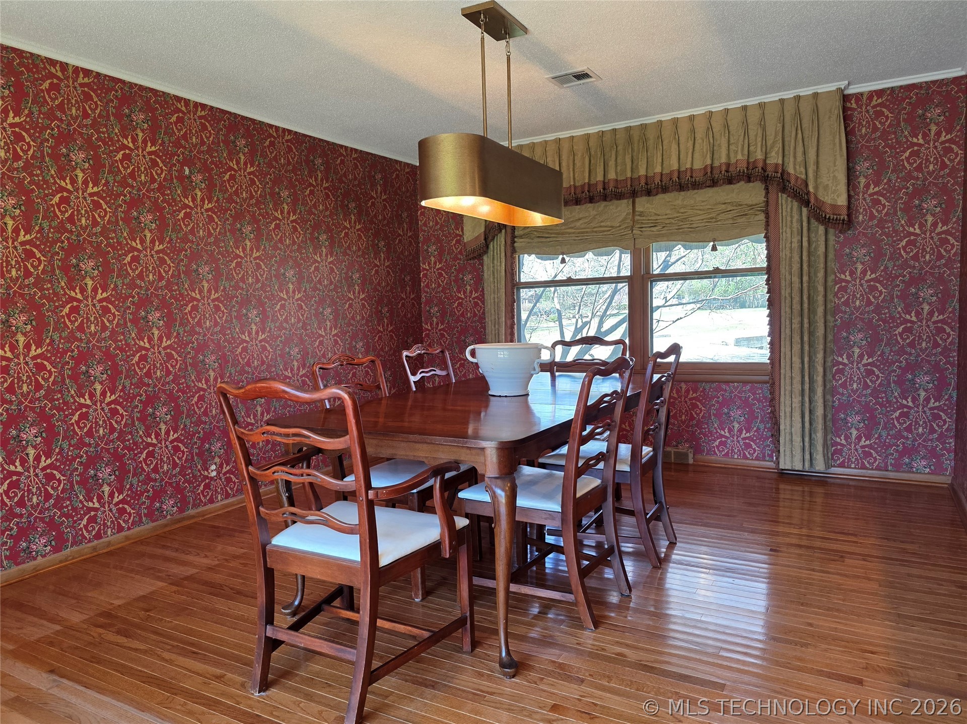 1800 Rockdale Boulevard Property Photo 33