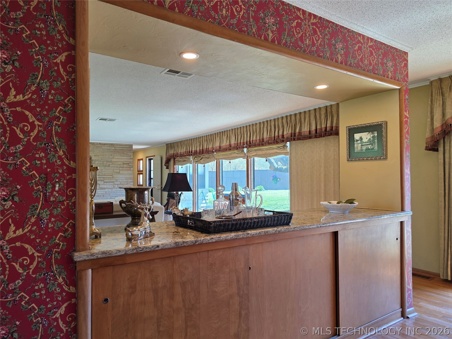 1800 Rockdale Boulevard Property Photo 35