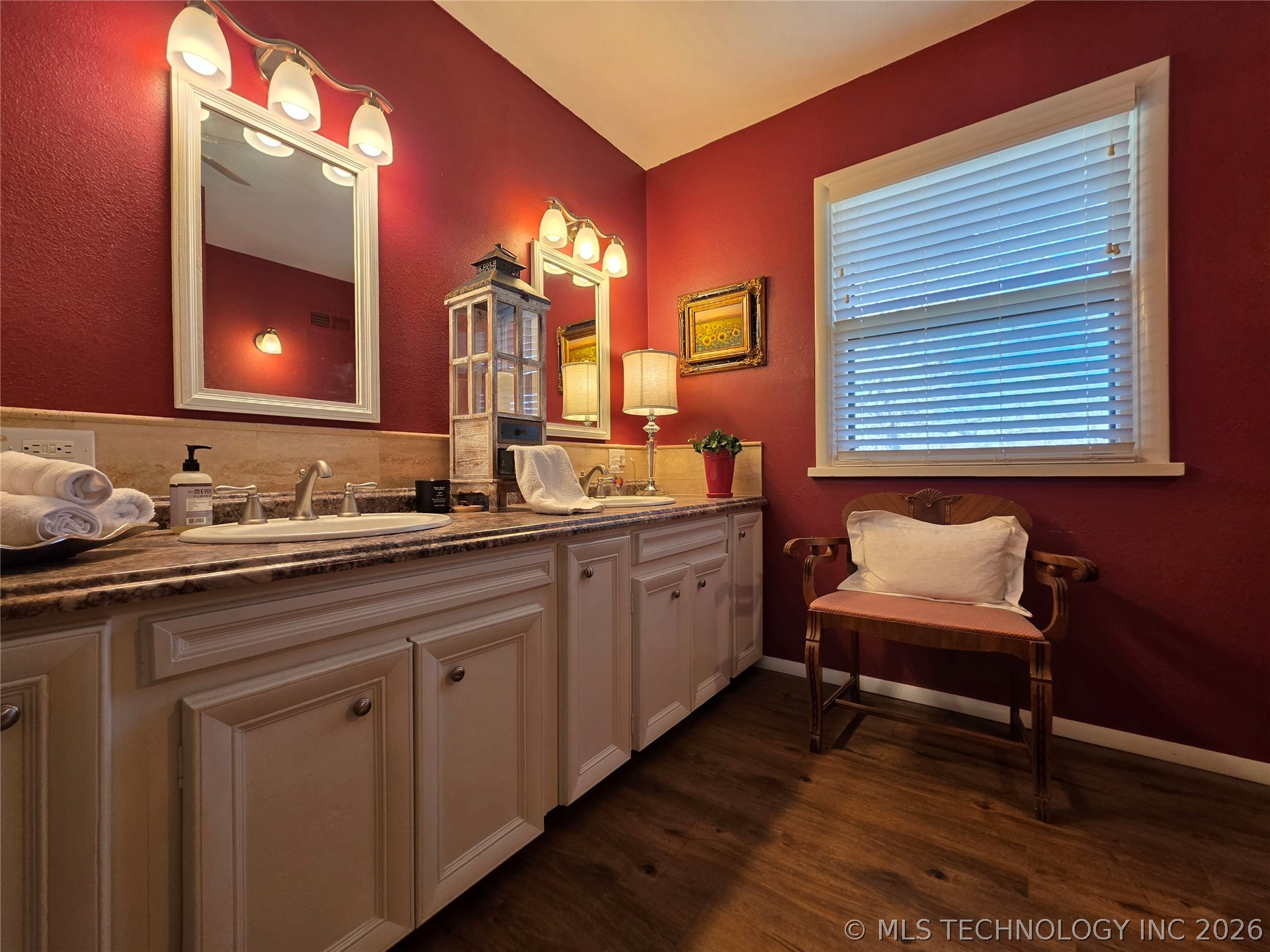 1800 Rockdale Boulevard Property Photo 59