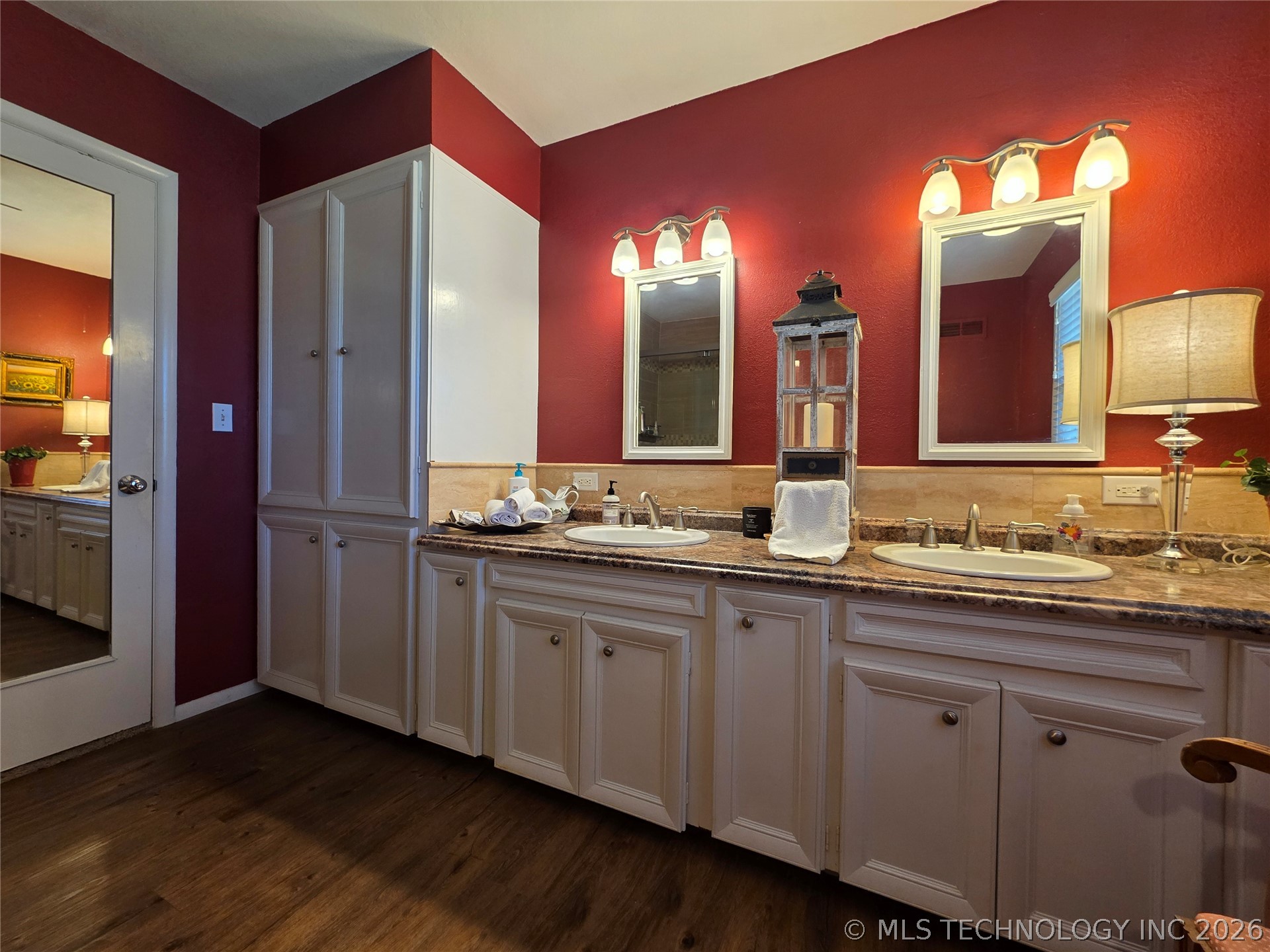 1800 Rockdale Boulevard Property Photo 60