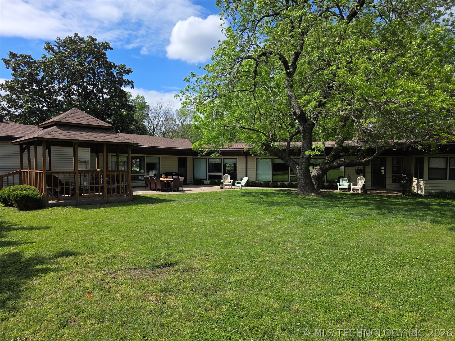 1800 Rockdale Boulevard Property Photo 93