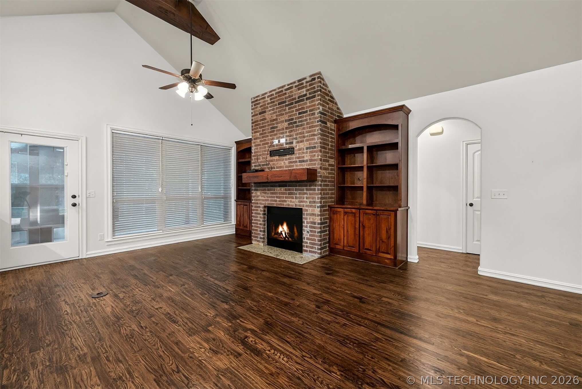 1902 E 370 Road Property Photo 13