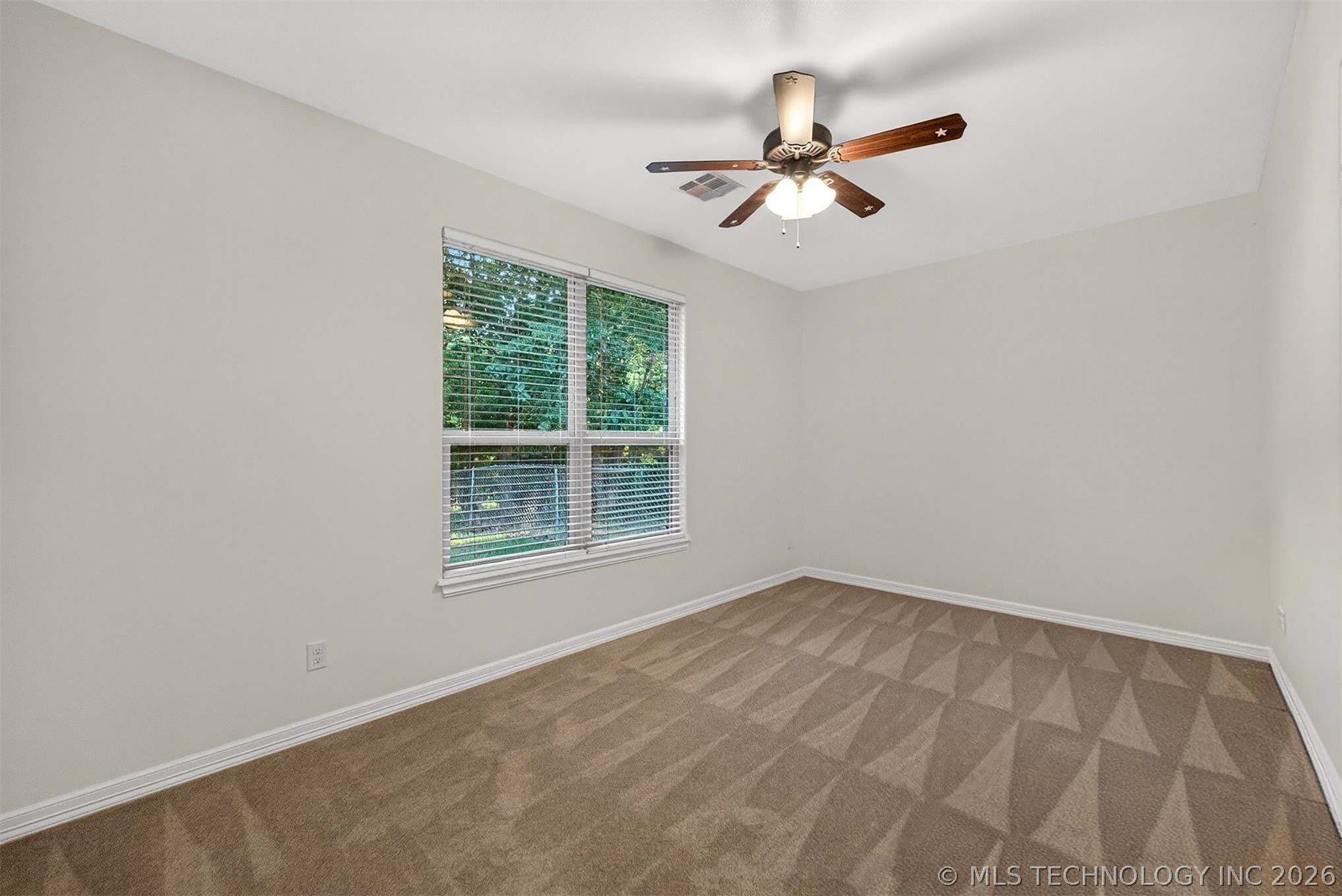 1902 E 370 Road Property Photo 40