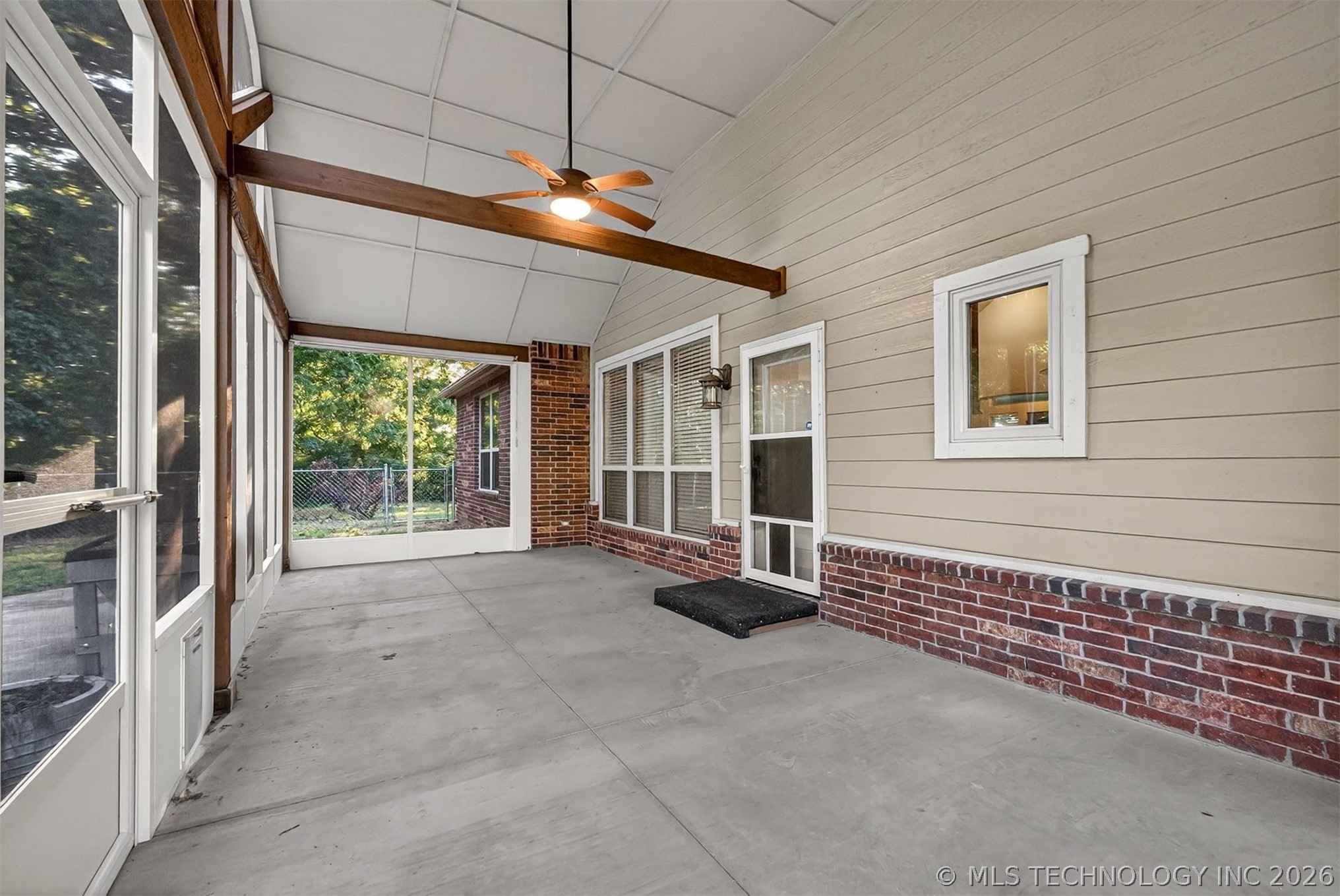1902 E 370 Road Property Photo 43