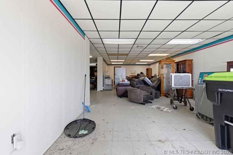 529 E Main Property Photo 4