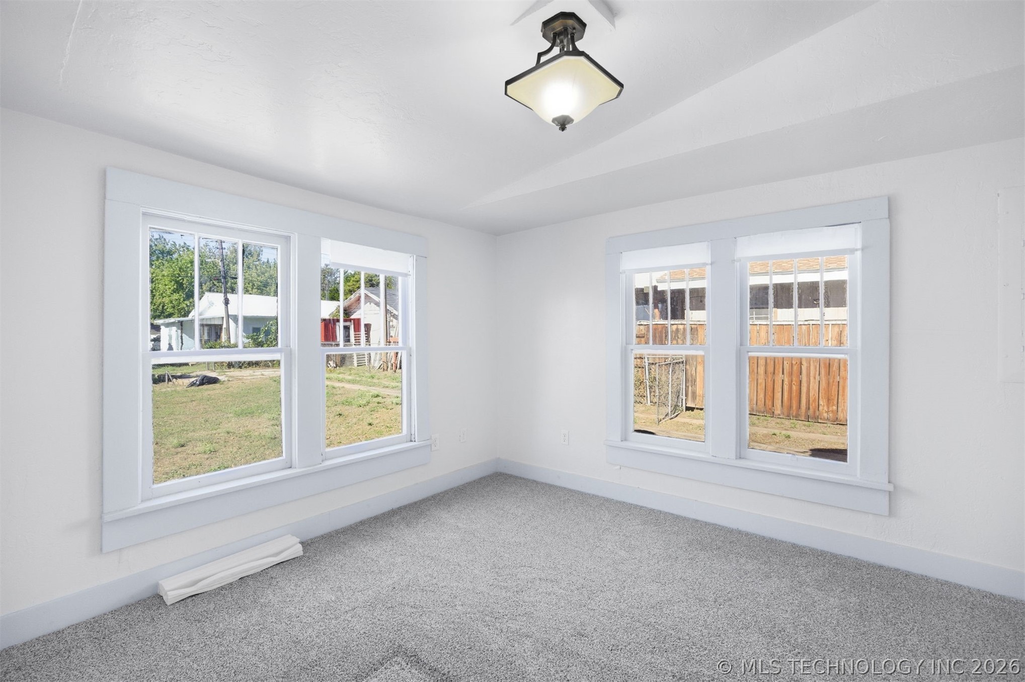 411 S 5th Street Property Photo 12
