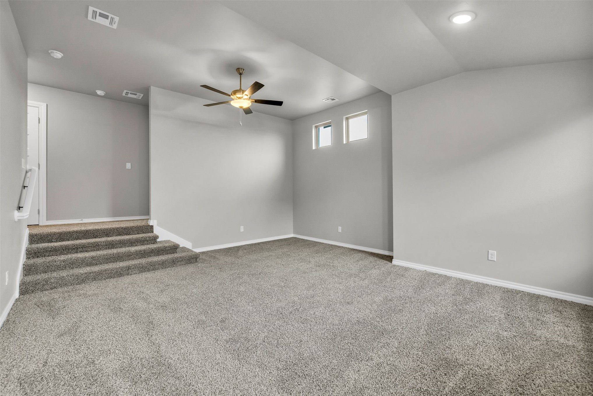 2913 E Northampton Street Property Photo 21