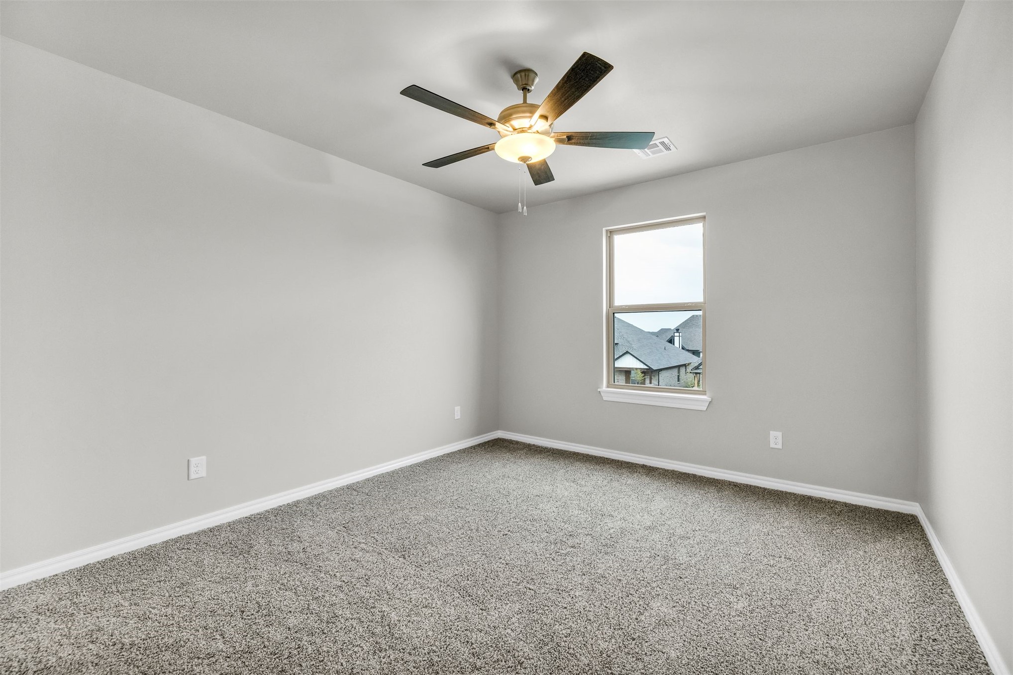 2913 E Northampton Street Property Photo 22