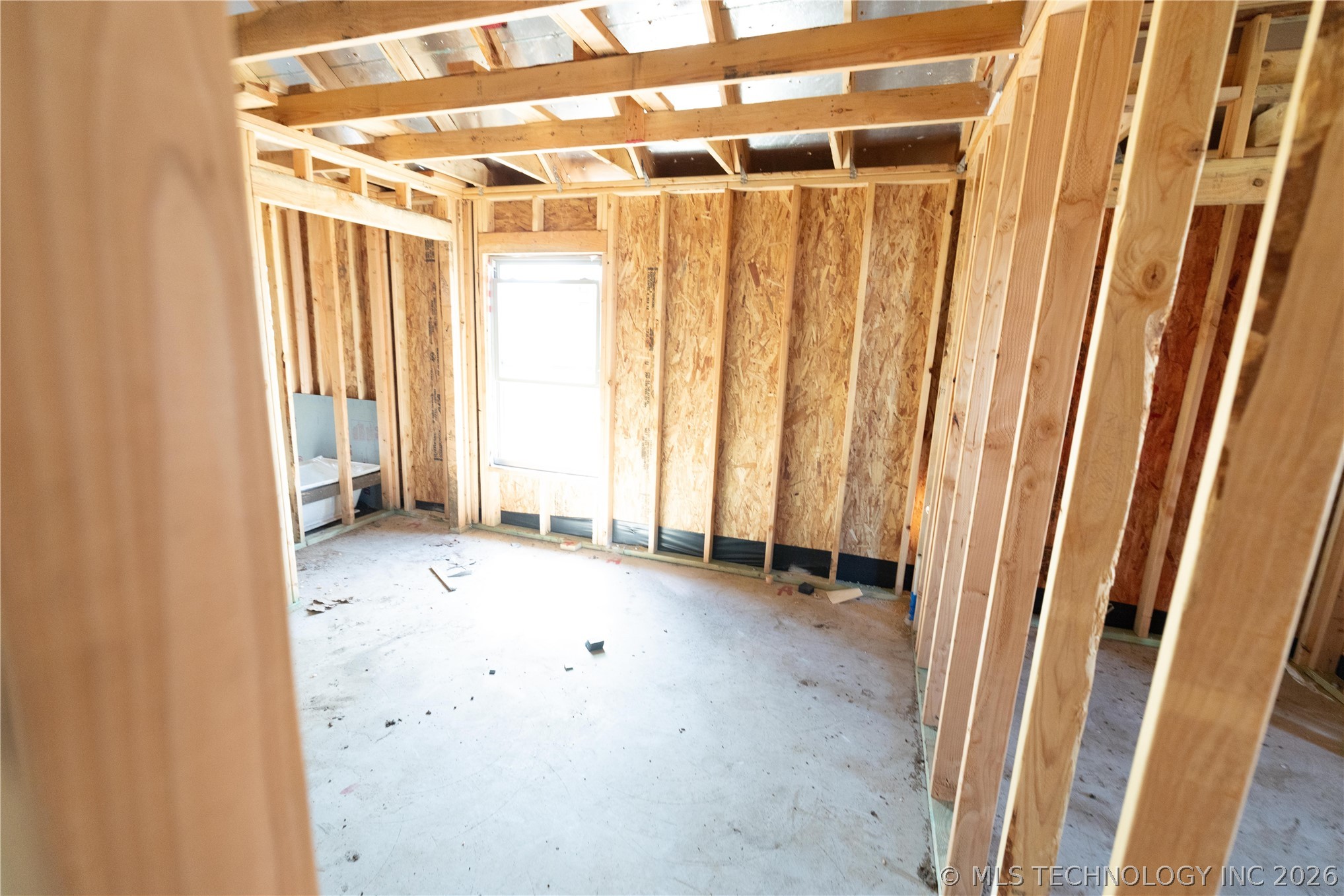 2905 E Northampton Street Property Photo 6