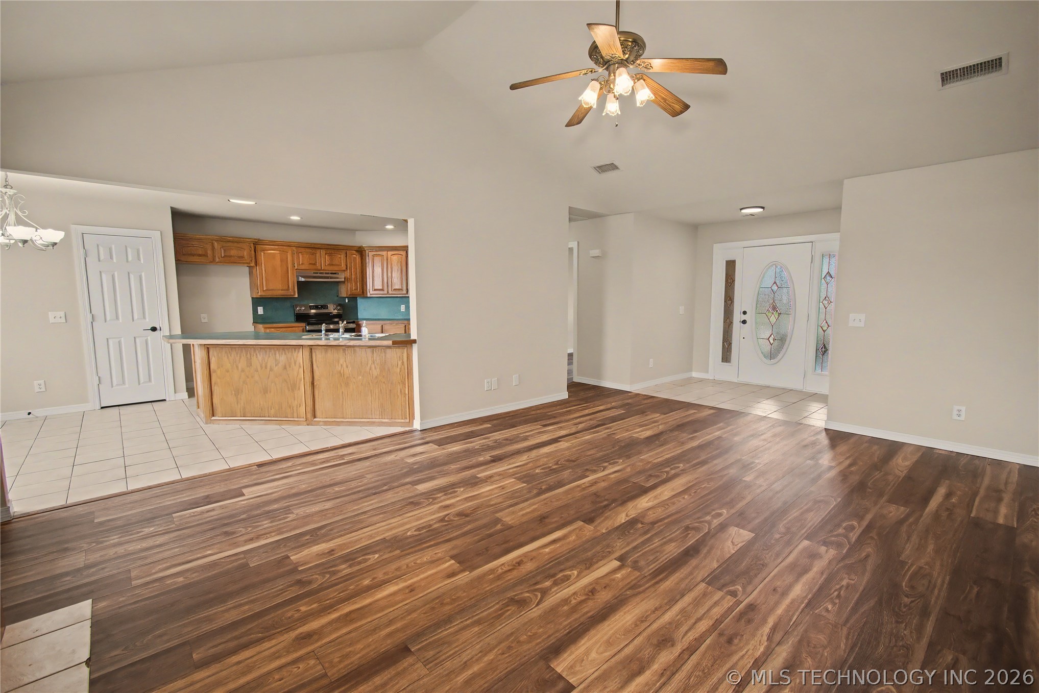 403 Valhalla Drive Property Photo 3