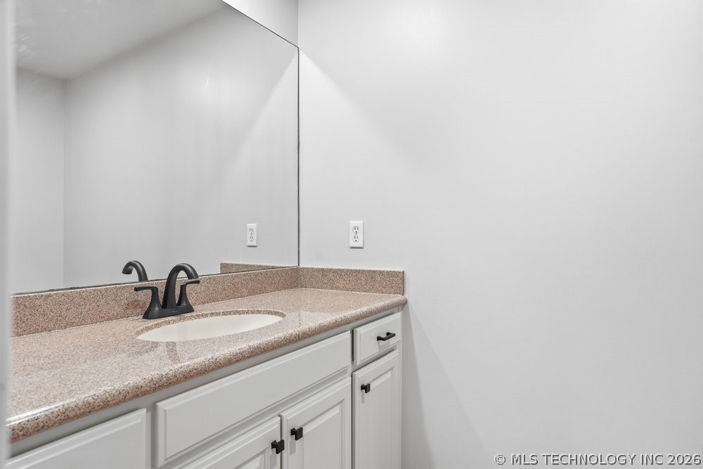 11291 S 72nd East Place Property Photo 48