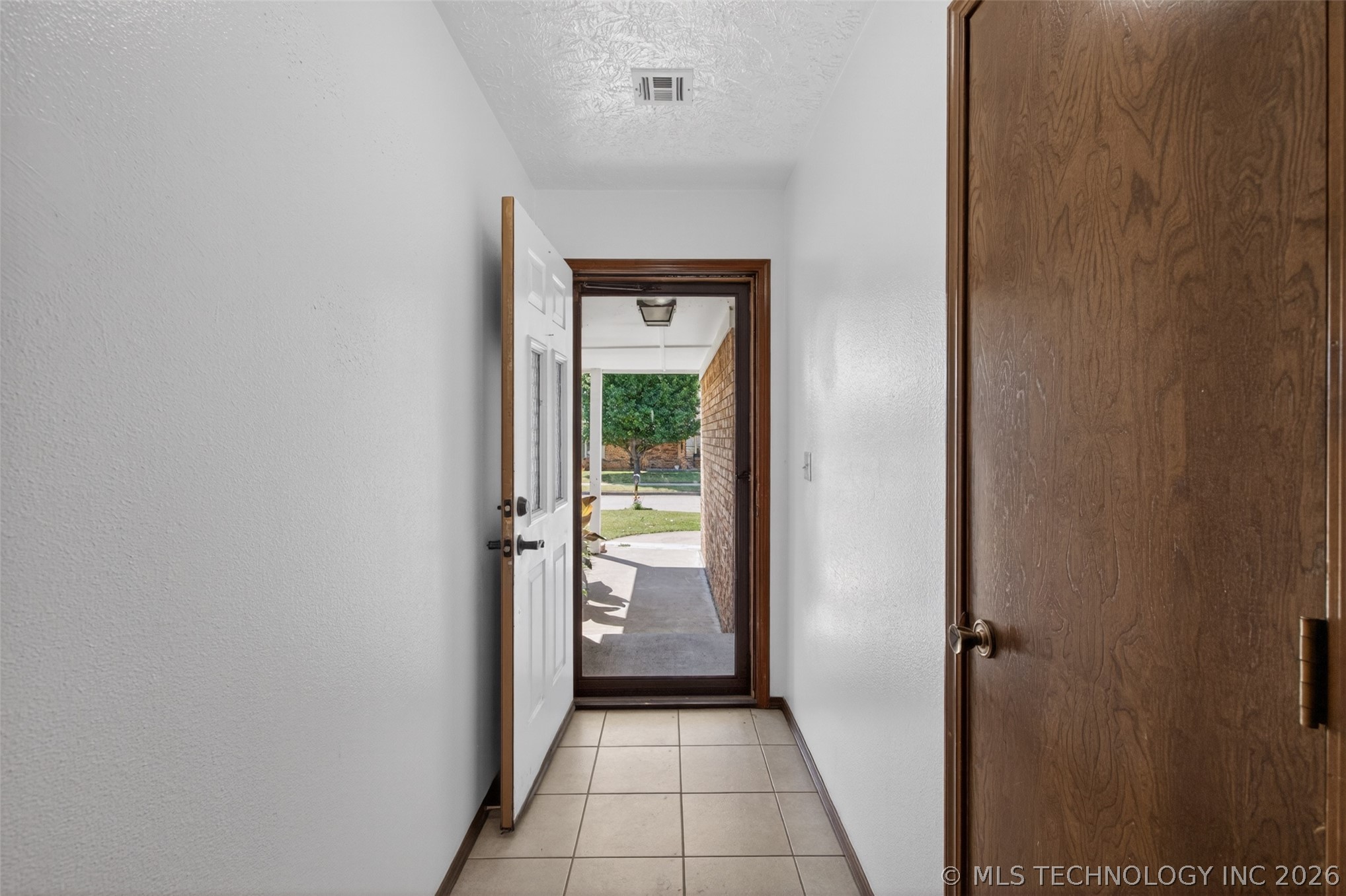 113 Magnolia Avenue Property Photo 4
