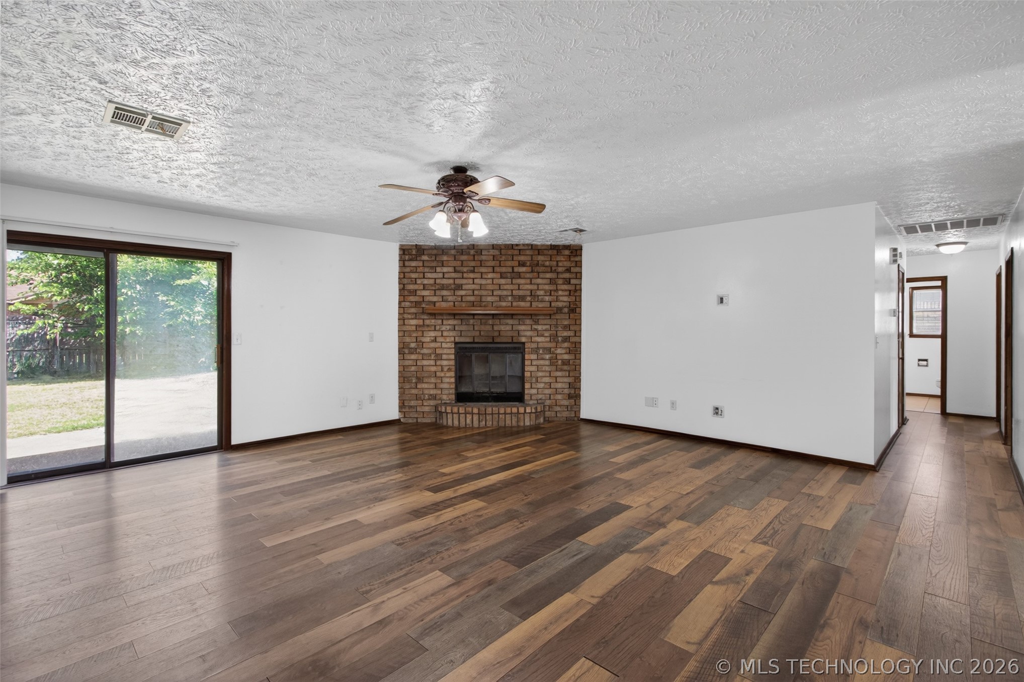113 Magnolia Avenue Property Photo 5