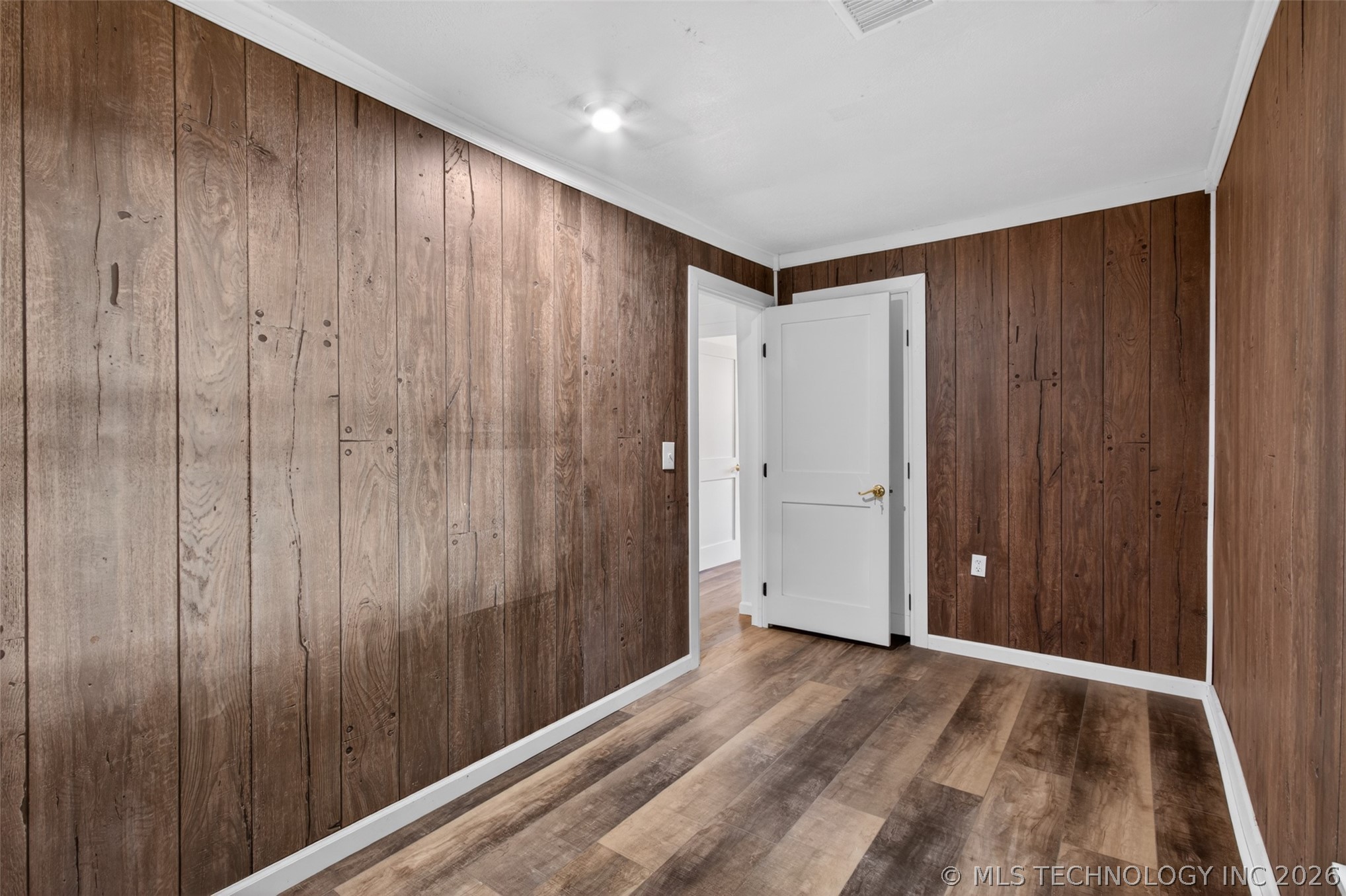 228 S Edith Street Property Photo 13
