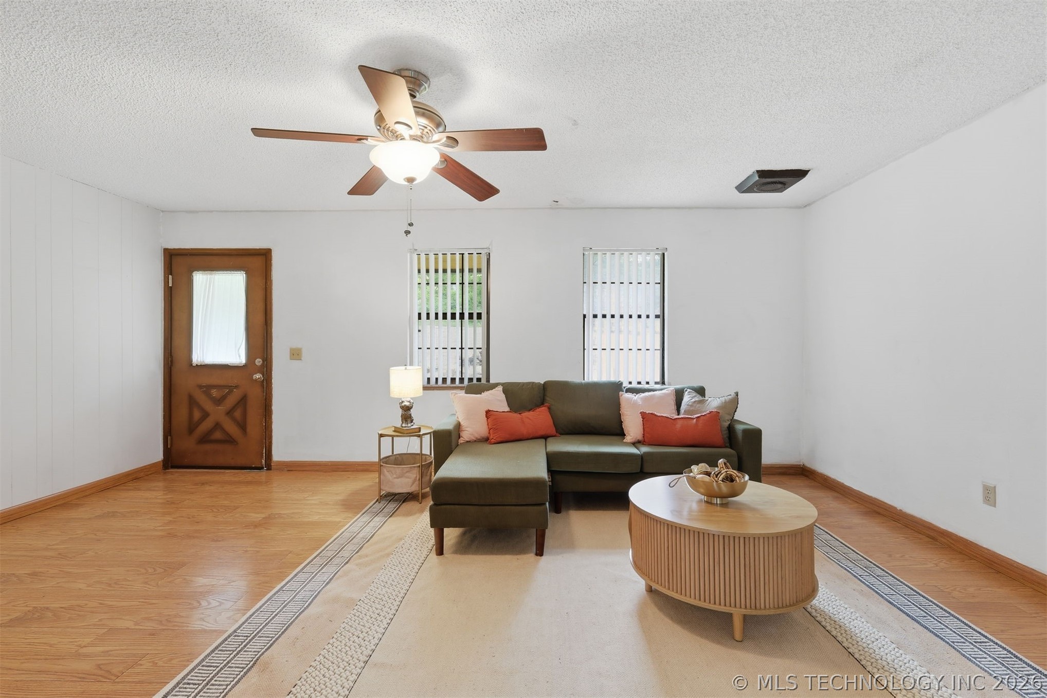 9650 E 460 Road N Property Photo 10