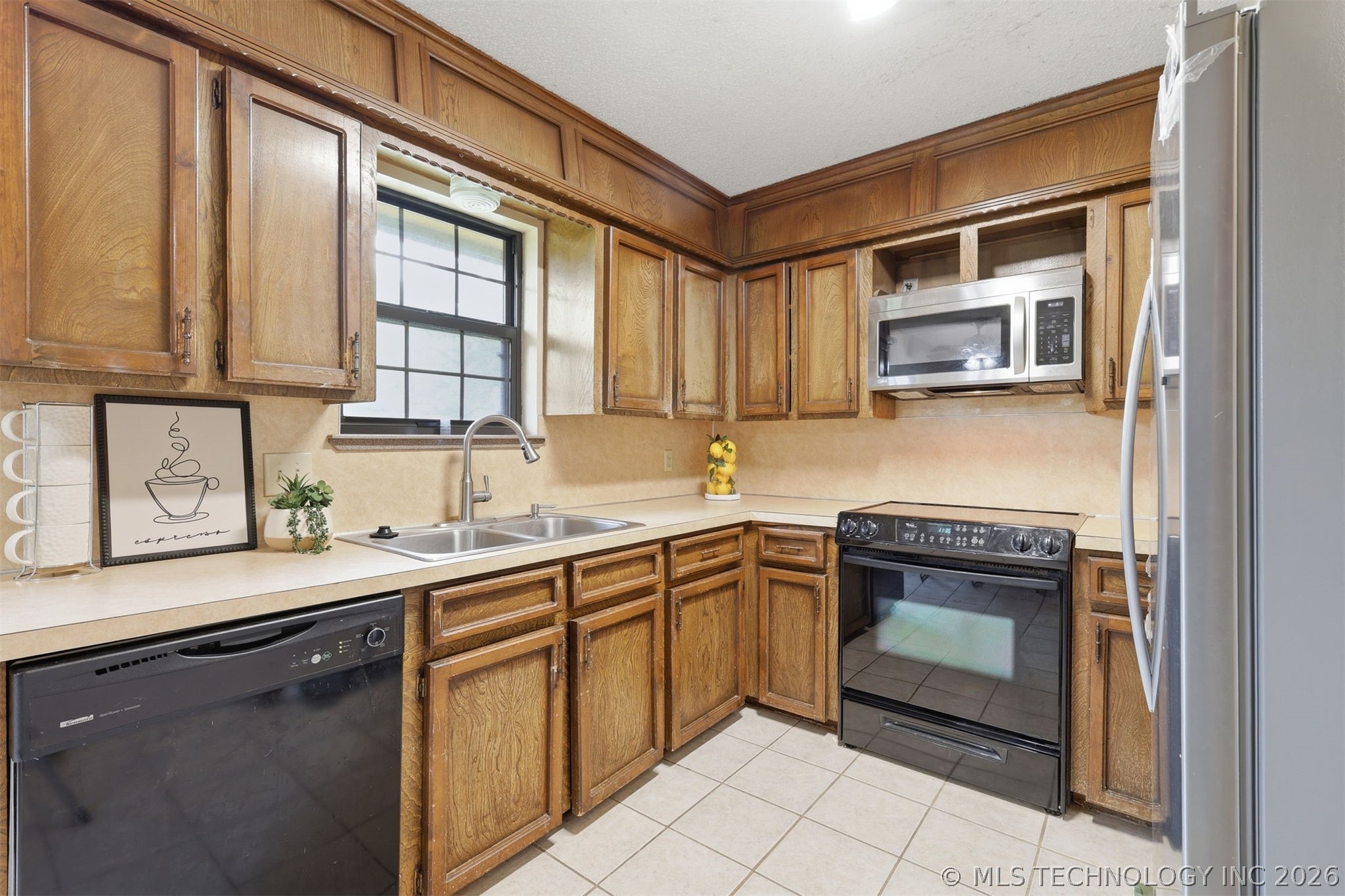 9650 E 460 Road N Property Photo 16