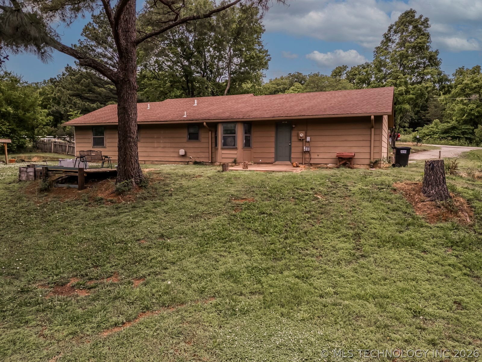 9650 E 460 Road N Property Photo 31