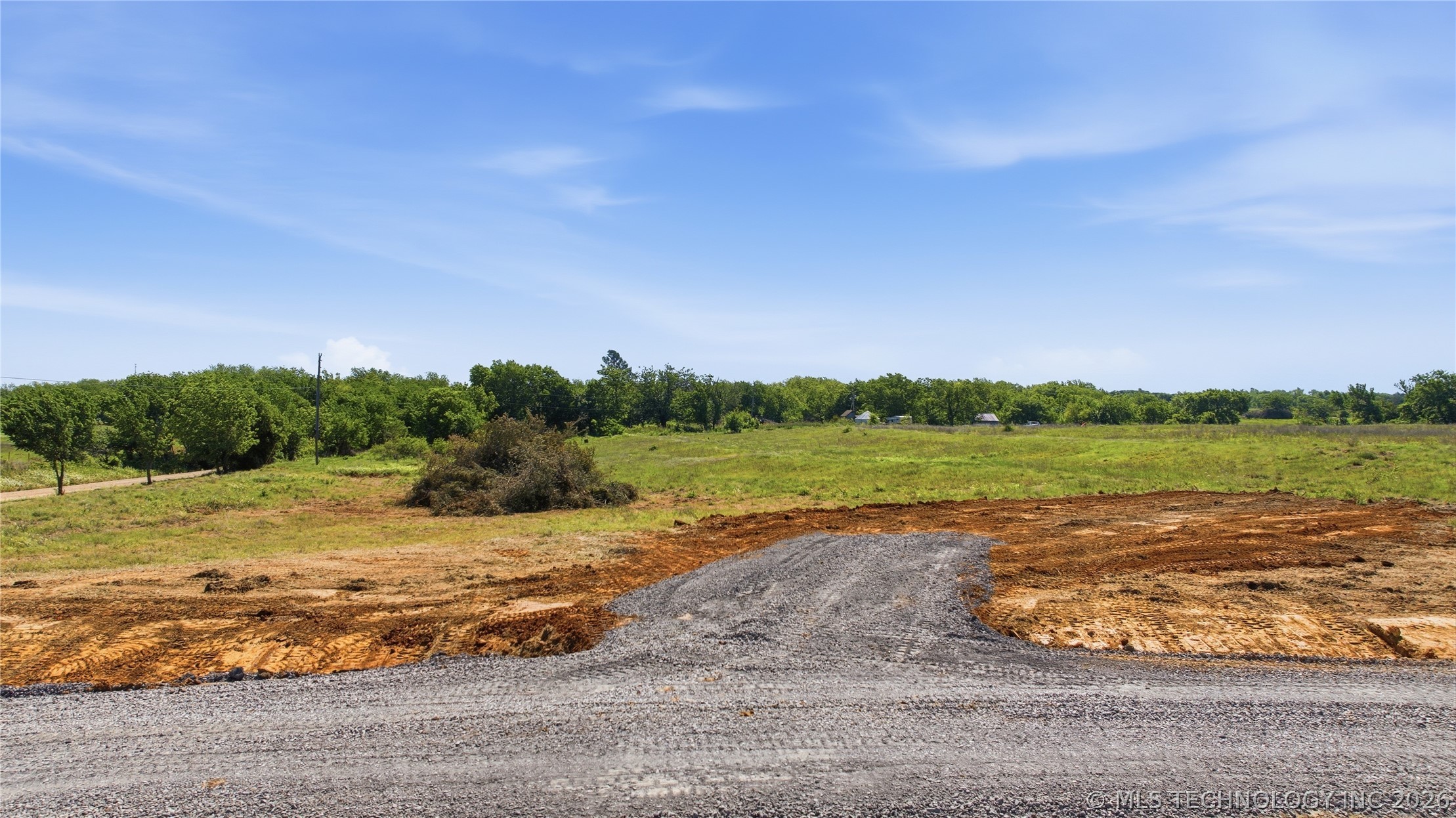 5201 W Lone Chimney Road Property Photo 1