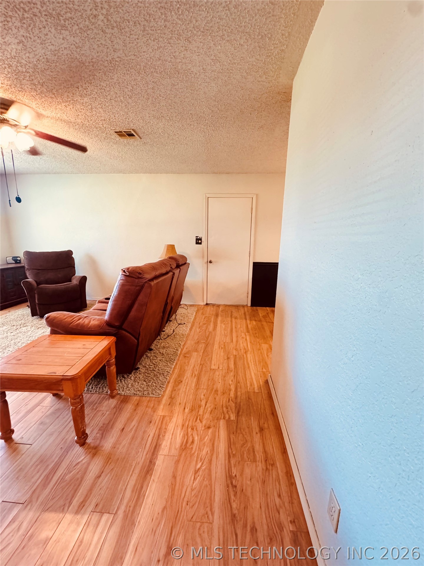 108612 S 4100 Road Property Photo 13