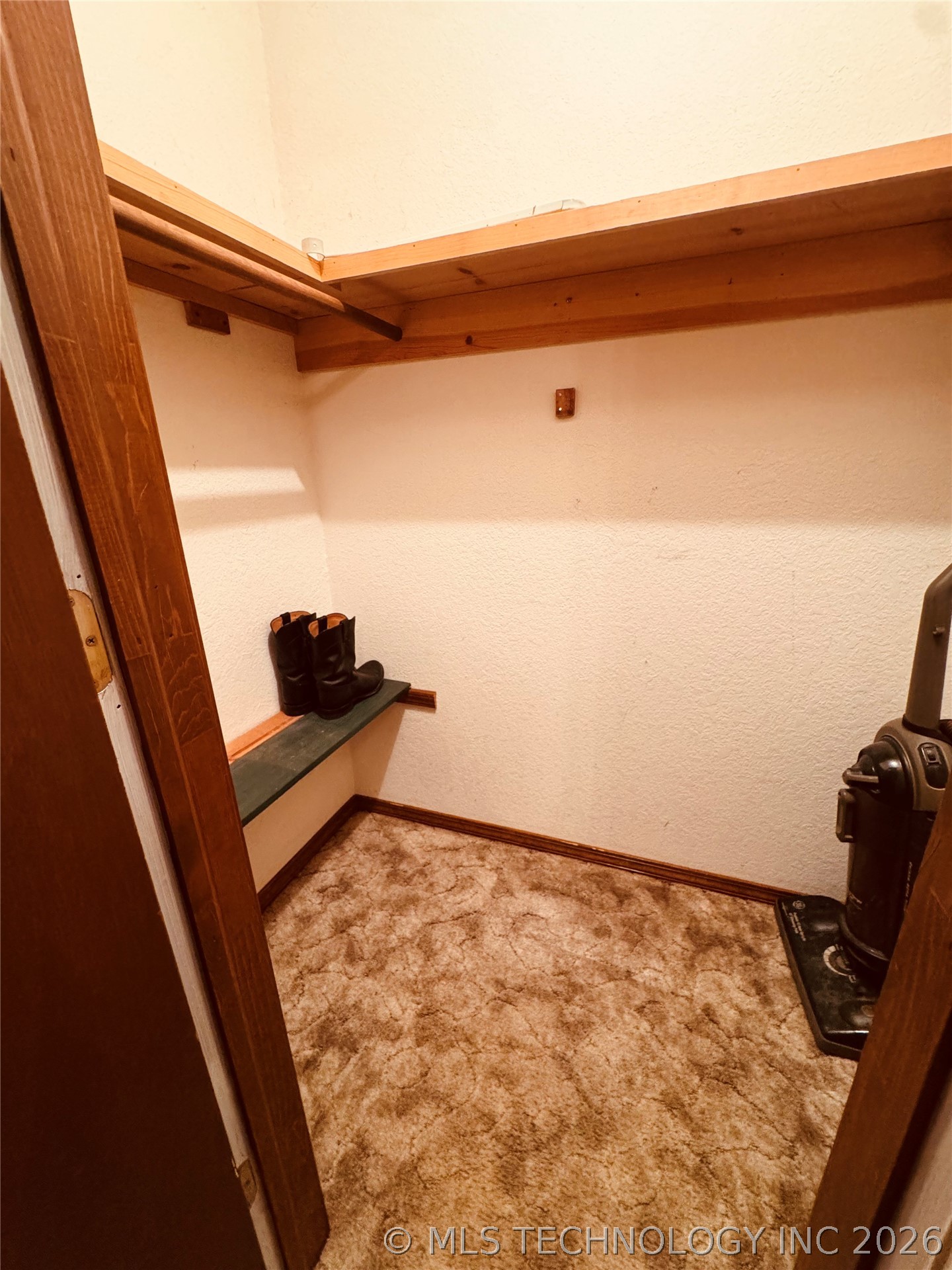 108612 S 4100 Road Property Photo 21