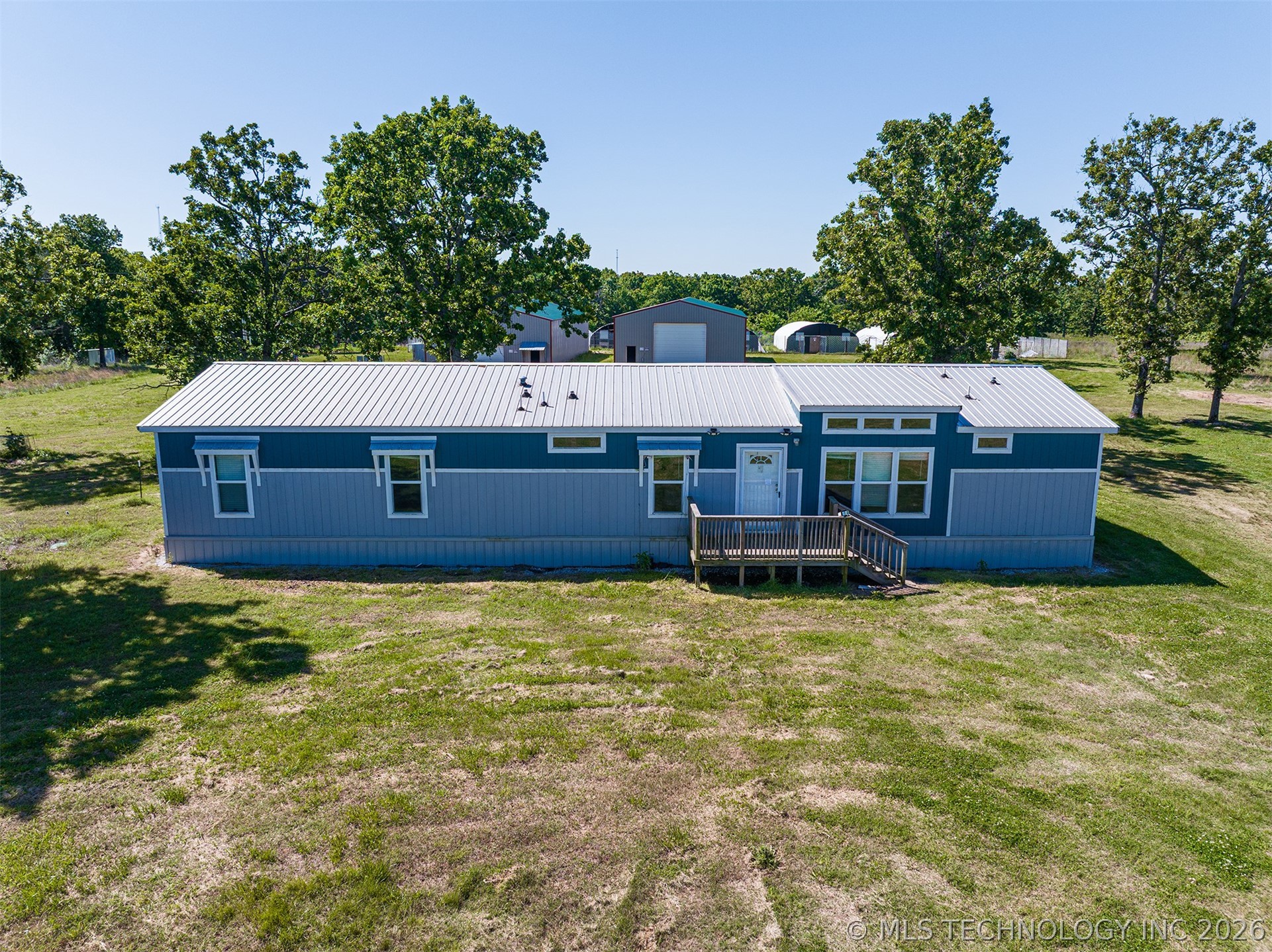 12453 E 484 Road Property Photo 1