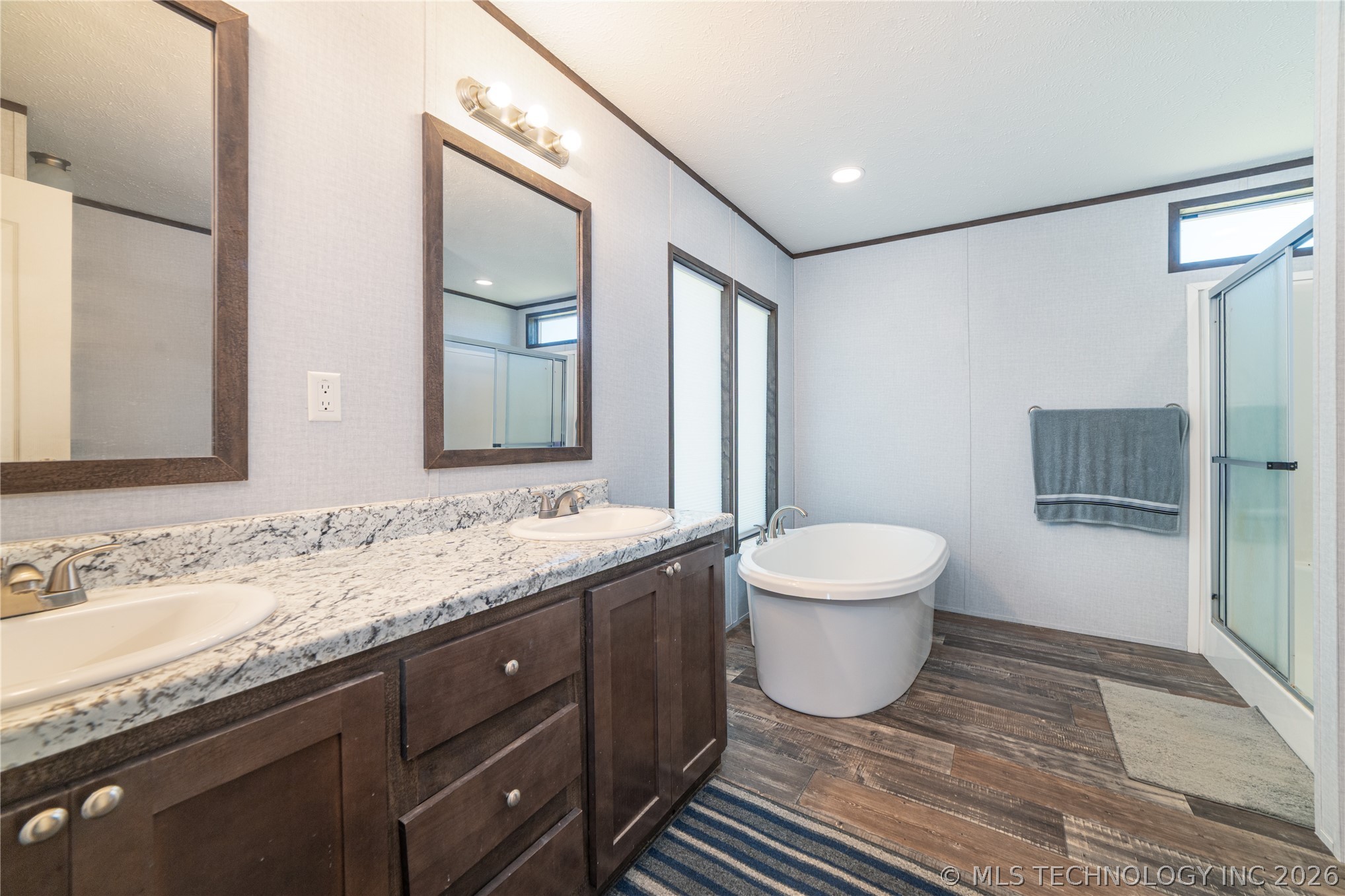 12453 E 484 Road Property Photo 23
