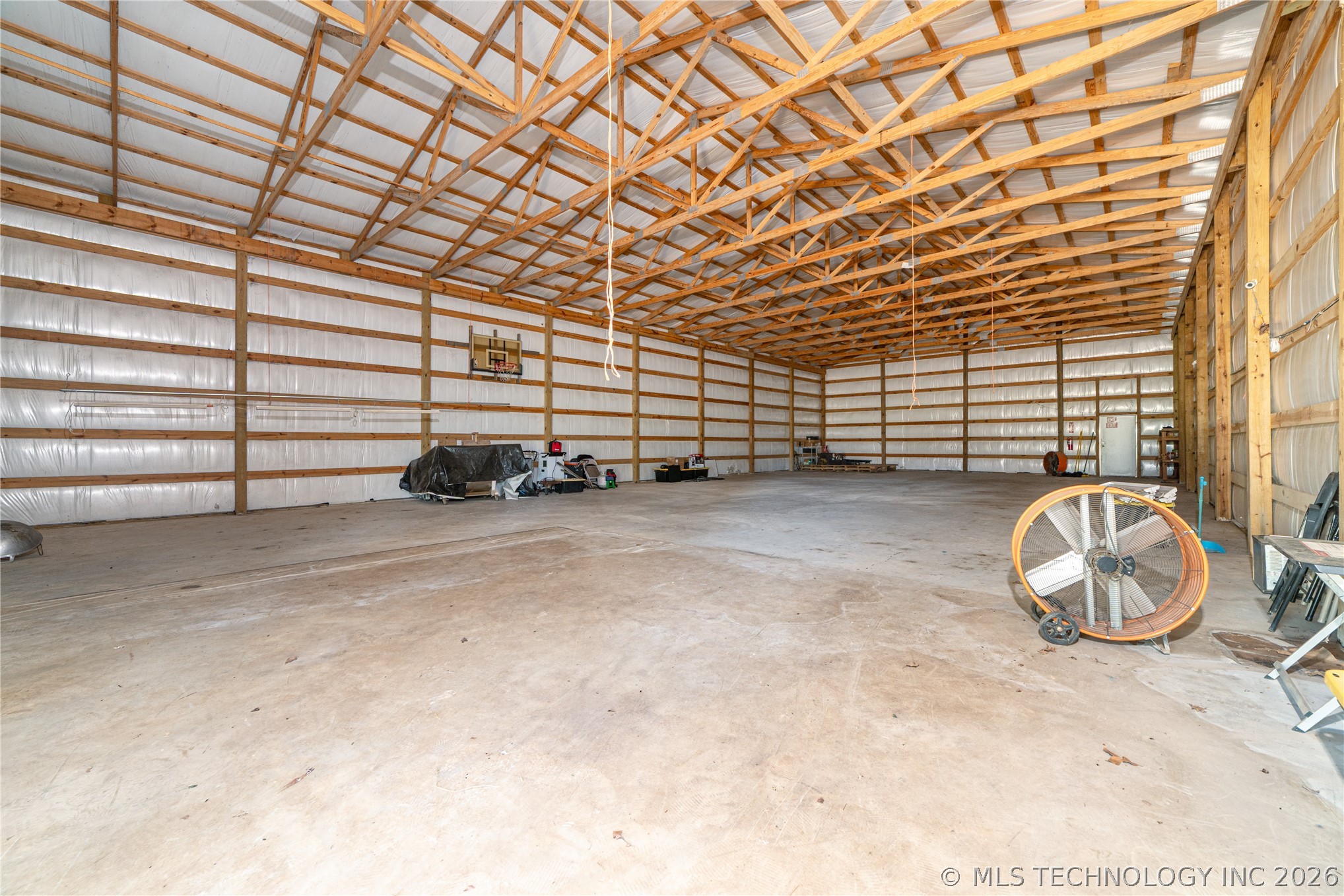 12453 E 484 Road Property Photo 31