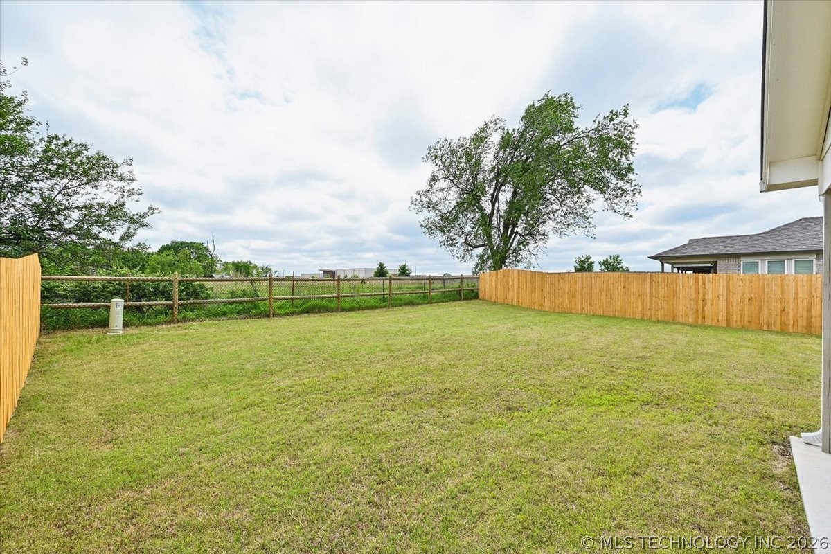 13404 E 123rd Place N Property Photo 40