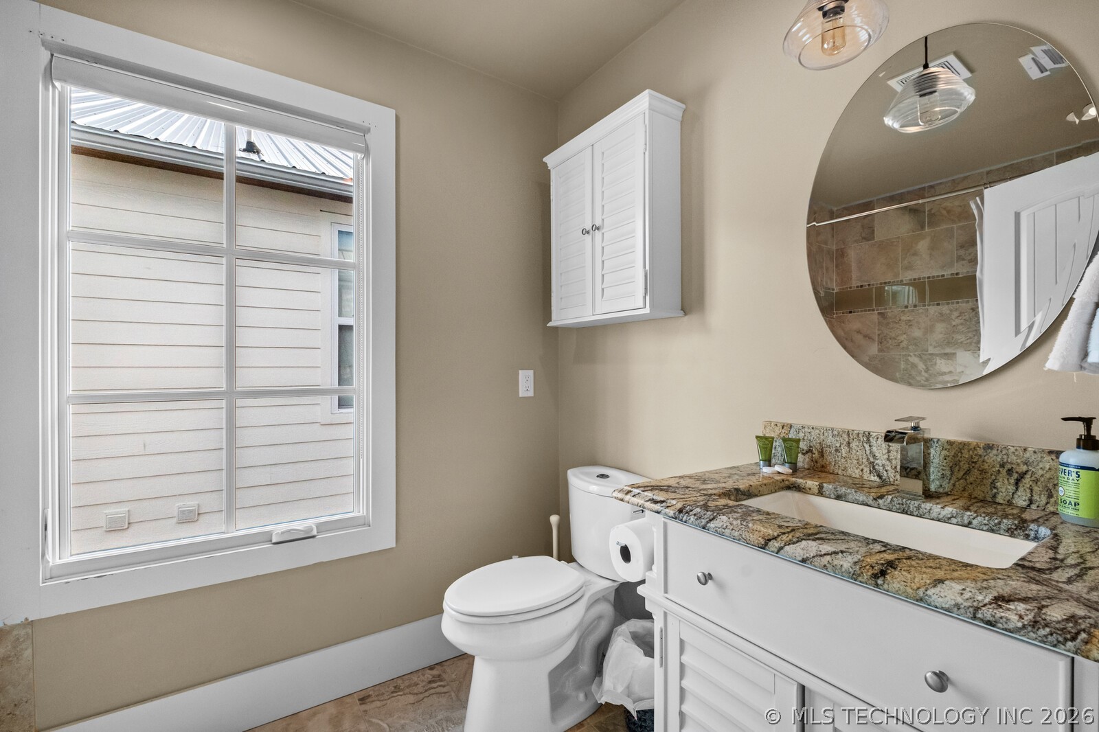 37119 S Cliff Crest Drive Property Photo 31