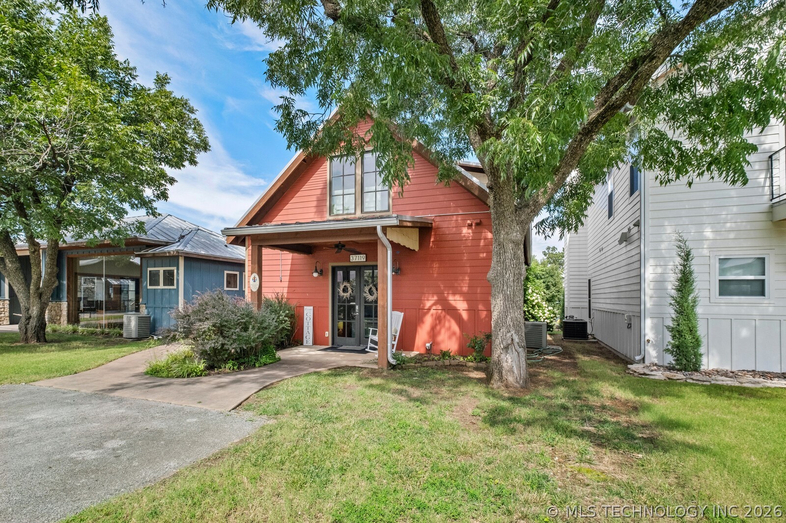 37119 S Cliff Crest Drive Property Photo 41