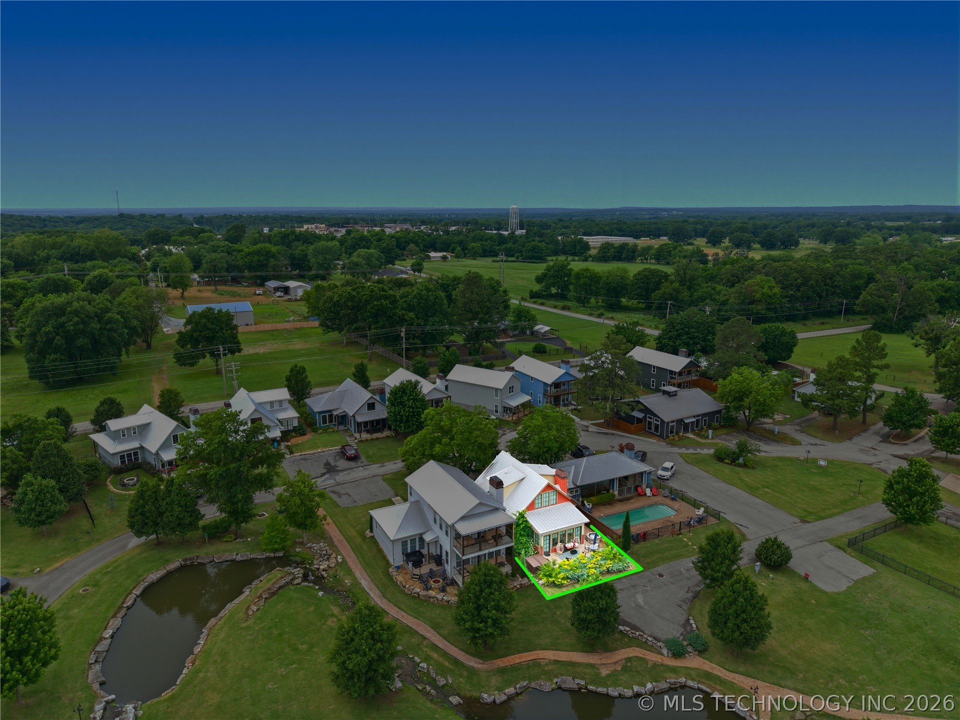 37119 S Cliff Crest Drive Property Photo 56