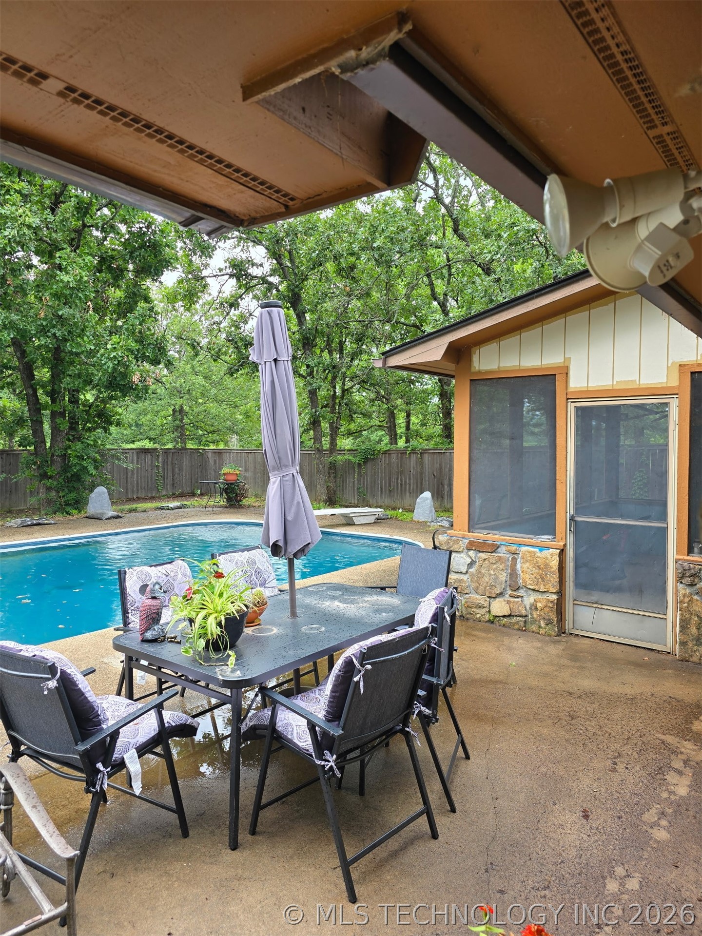 65 Pickle Lane Property Photo 5