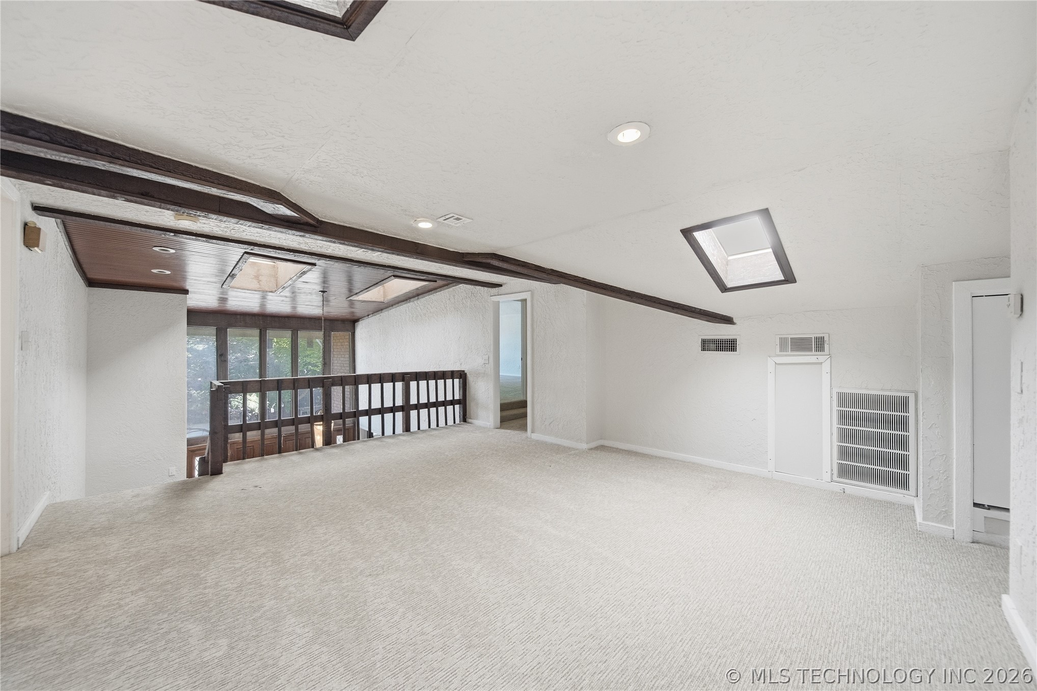 3928 E 60th Place Property Photo 21