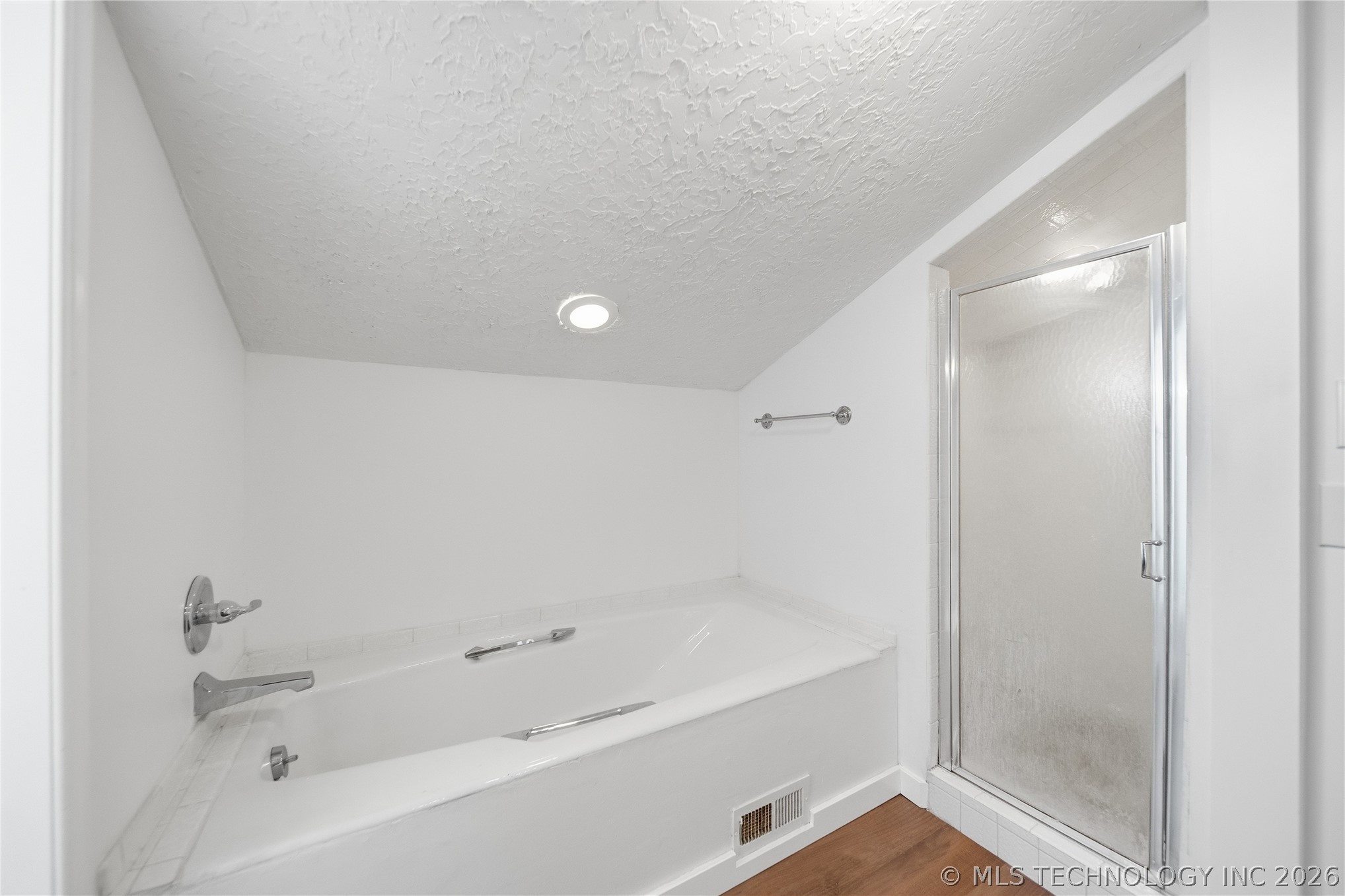 3928 E 60th Place Property Photo 25