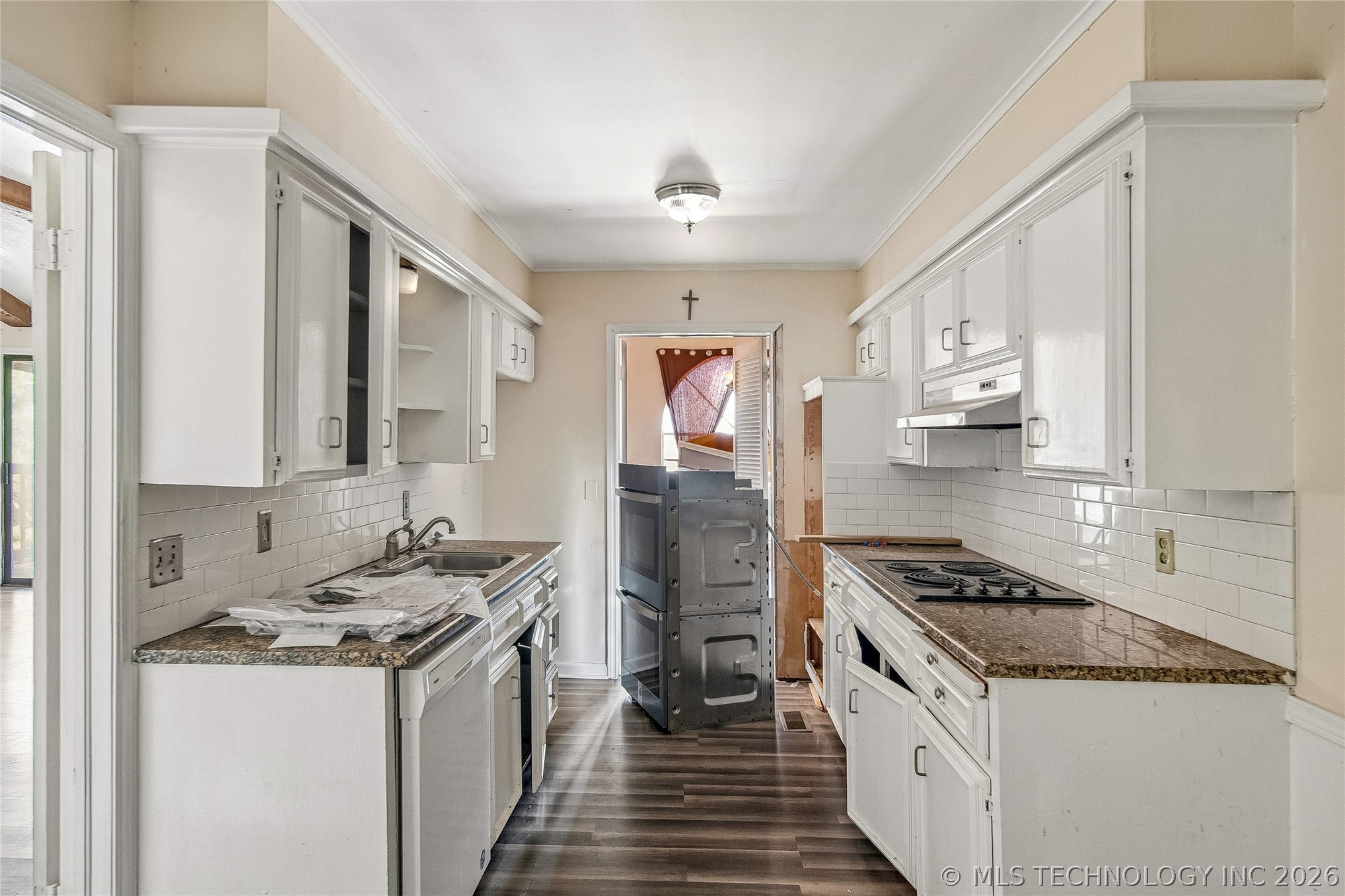 3928 E 60th Place Property Photo 38