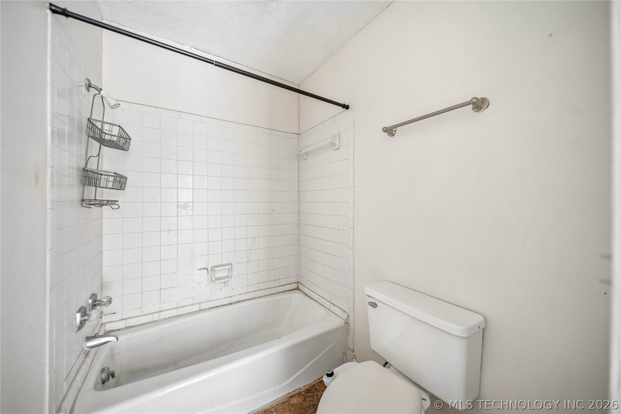 3928 E 60th Place Property Photo 47