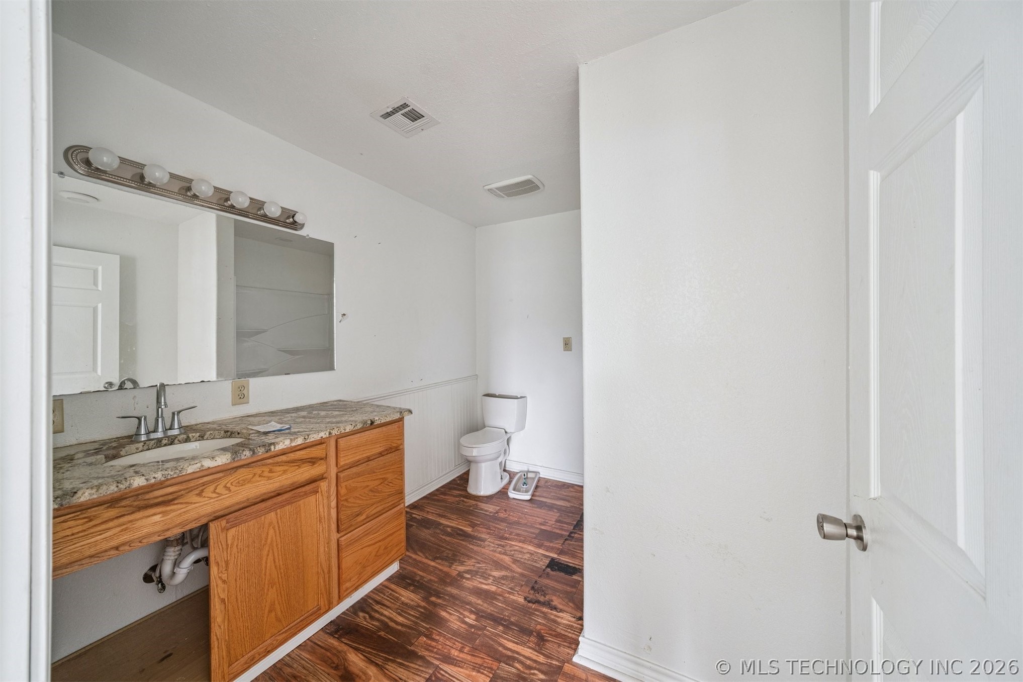 1010 N Gertrude Avenue Property Photo 18