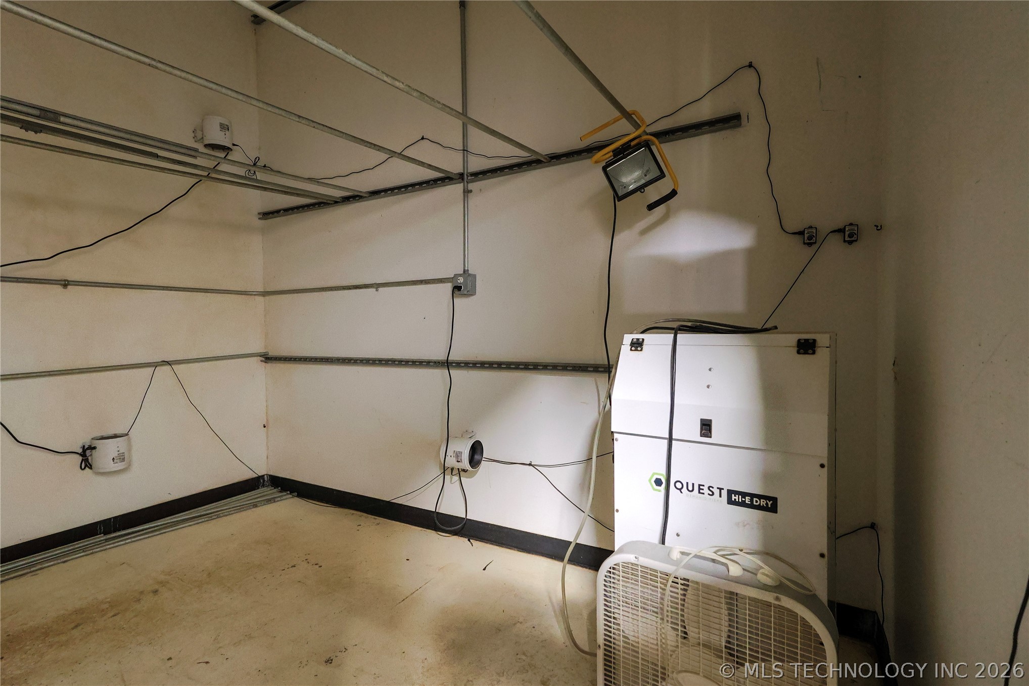 14601 S 4060 Road Property Photo 12