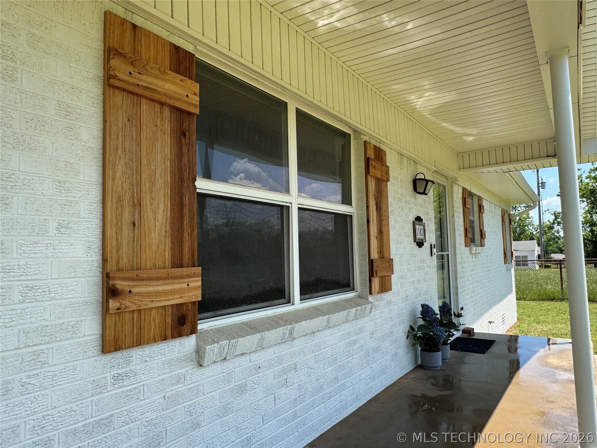 1103 Springdale Road Property Photo 3