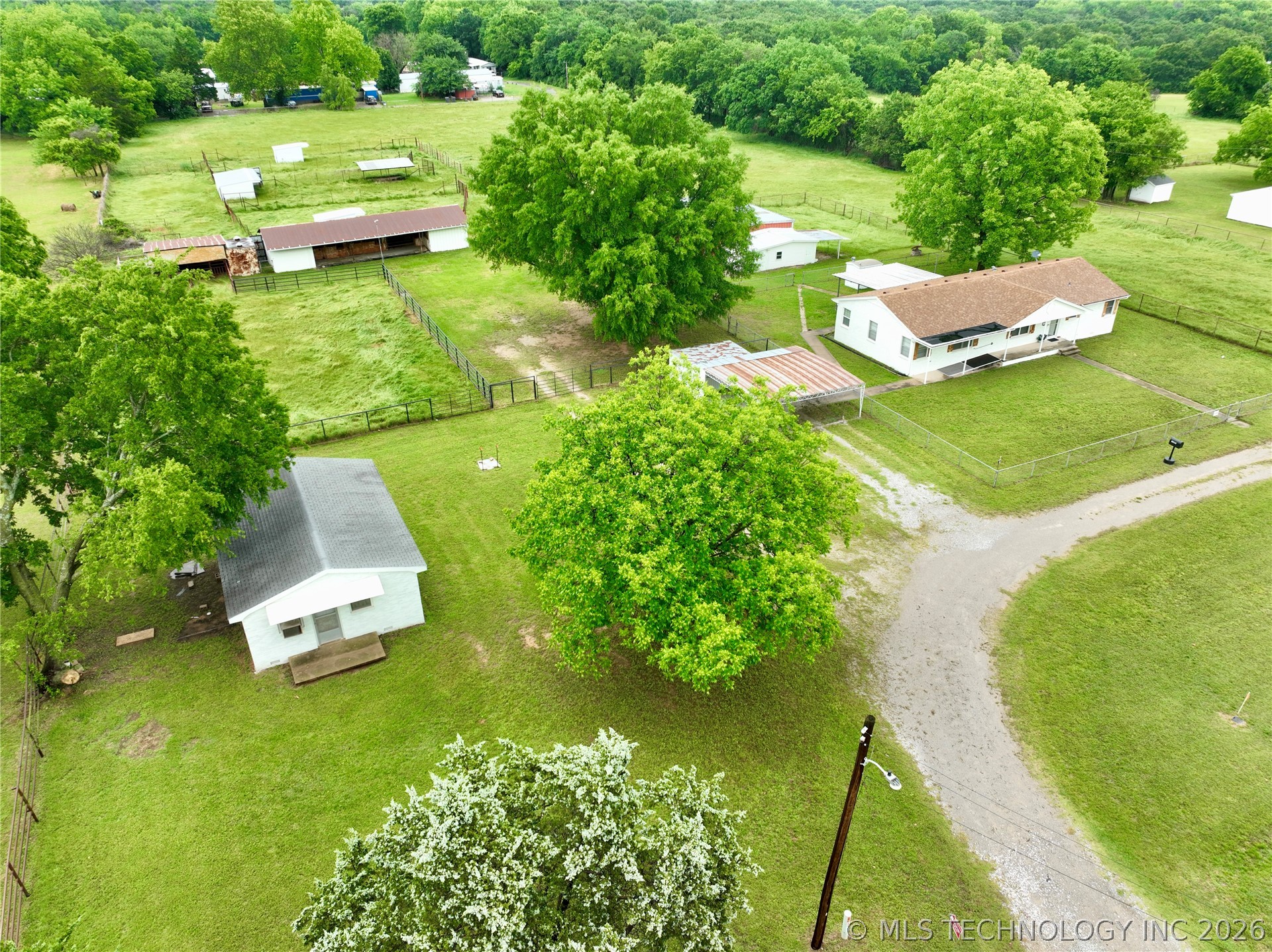 1103 Springdale Road Property Photo 13