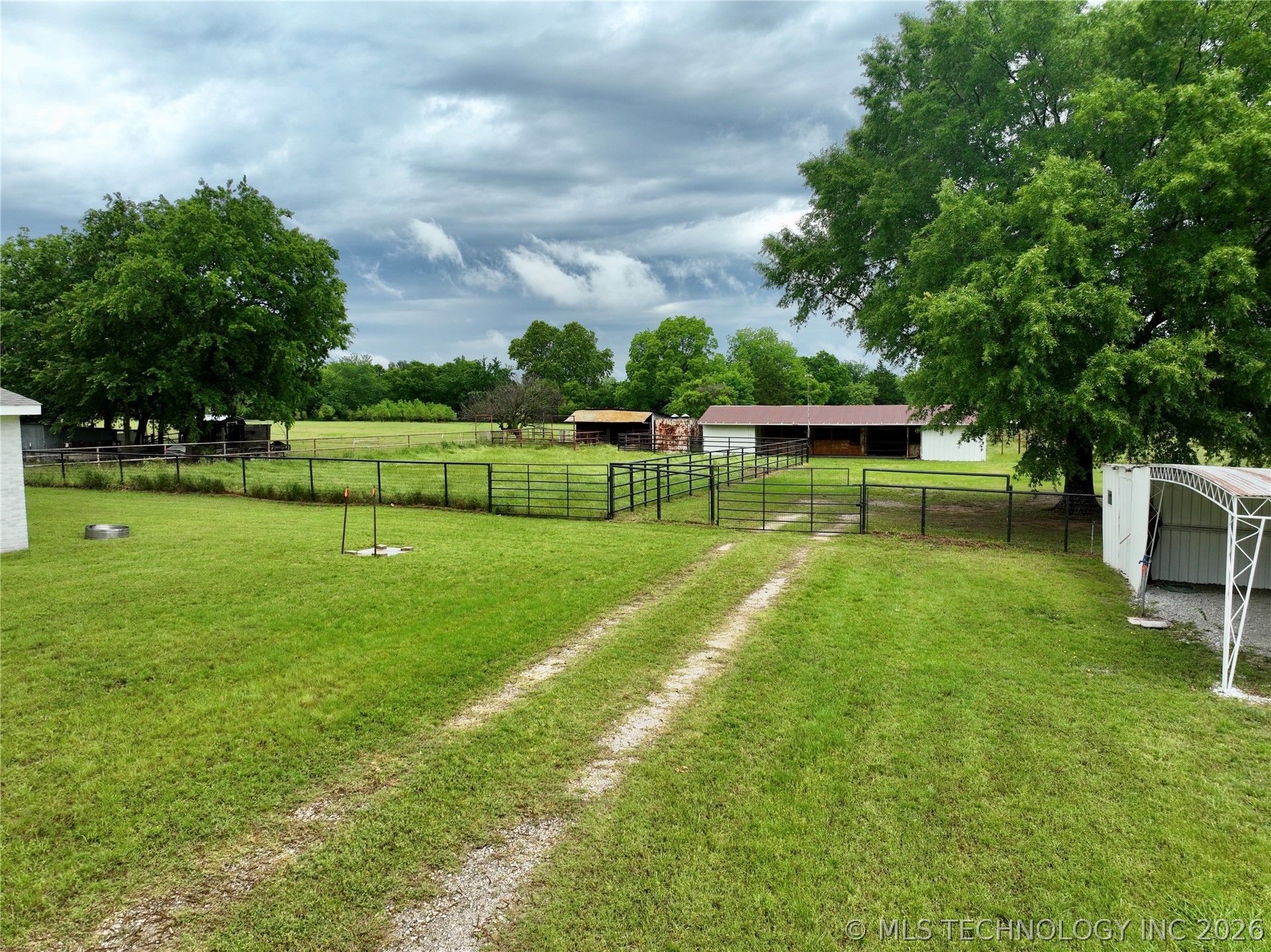1103 Springdale Road Property Photo 38