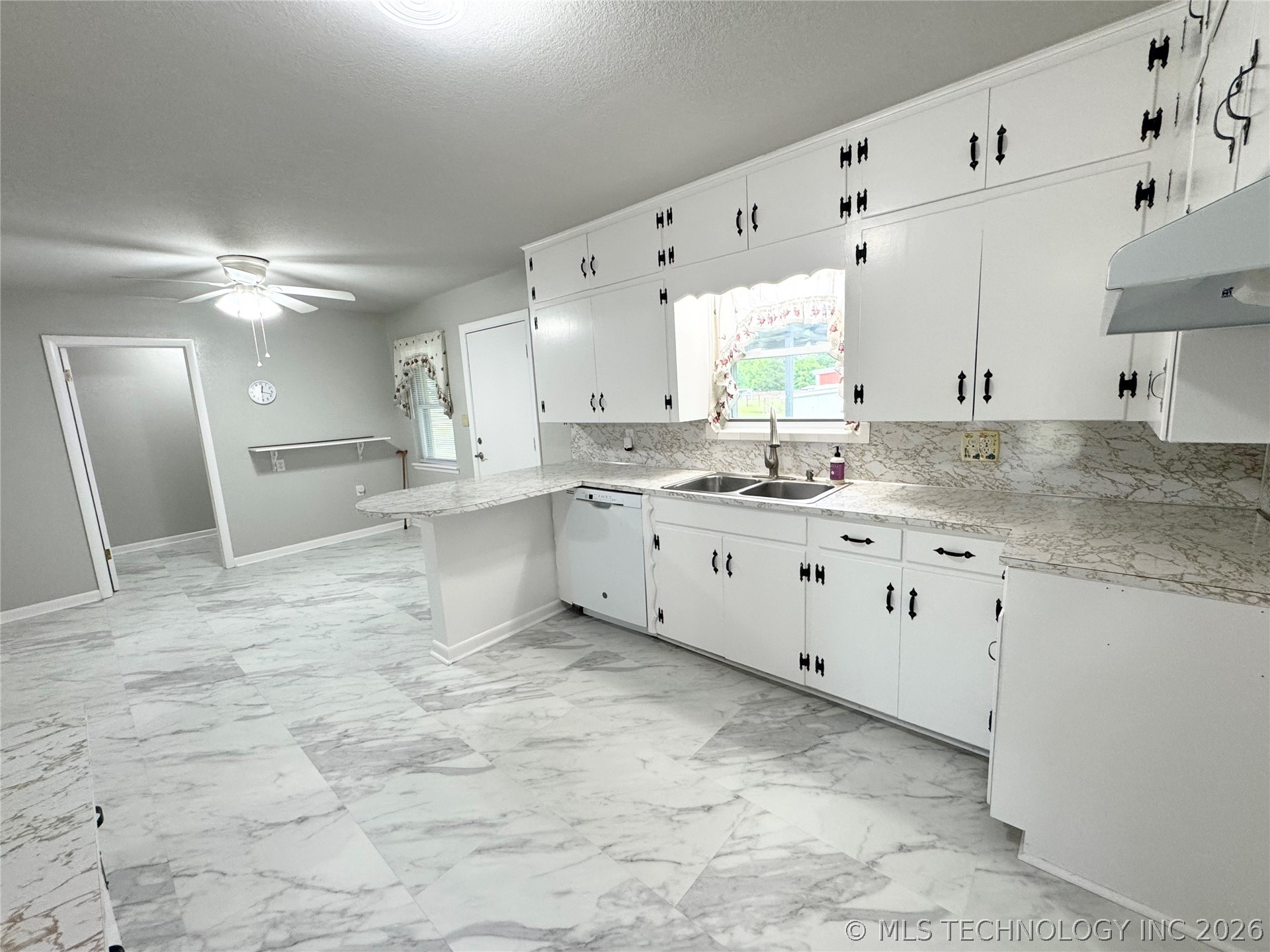 1103 Springdale Road Property Photo 50