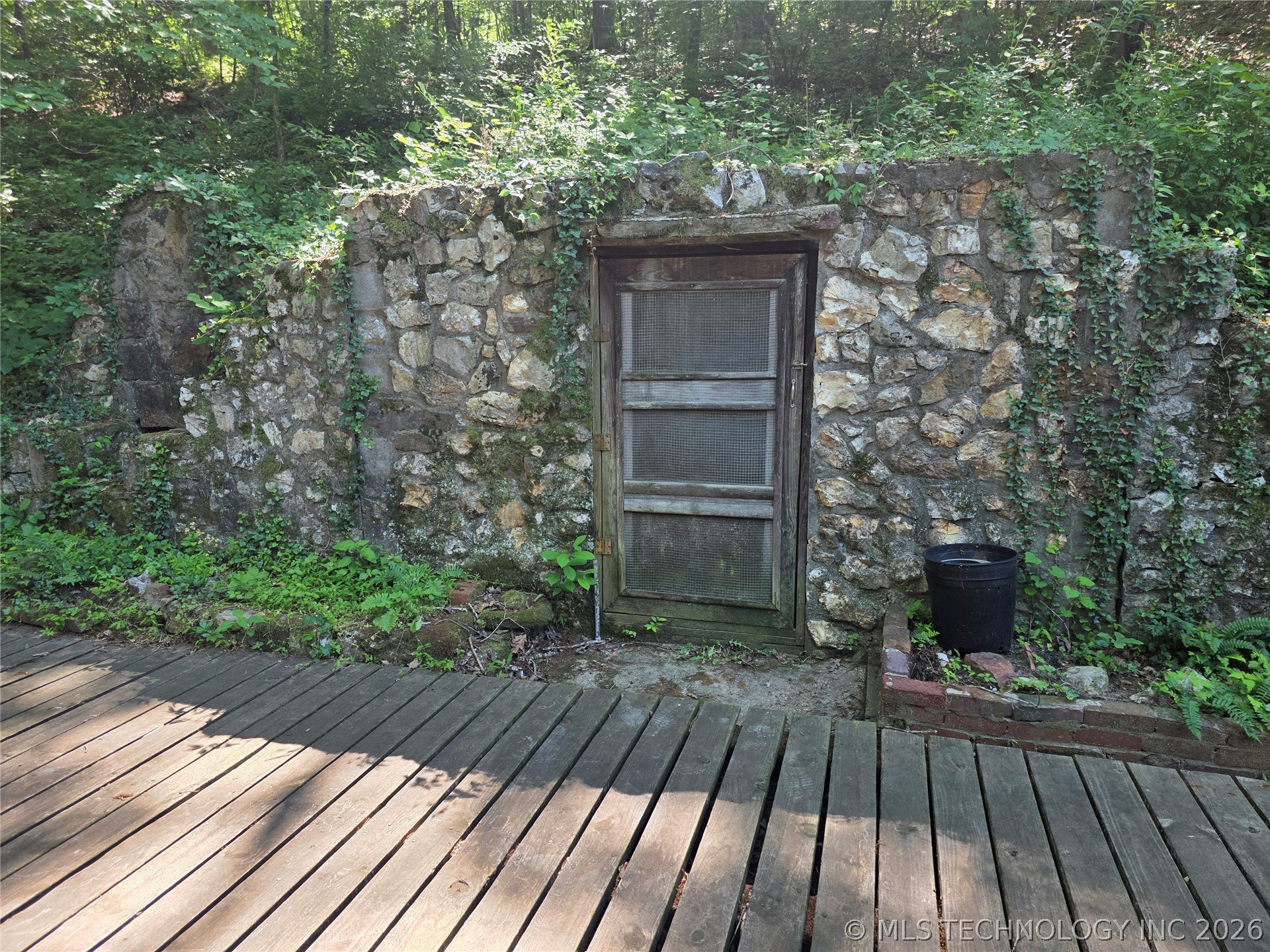 20453 E Whipperwill Road Property Photo 16