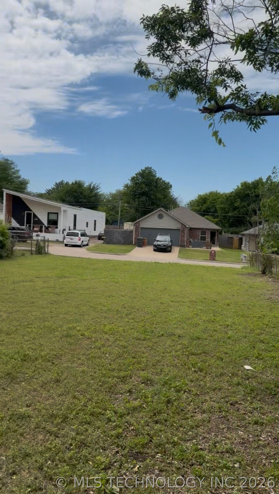 1839 N Owasso Avenue Property Photo 4
