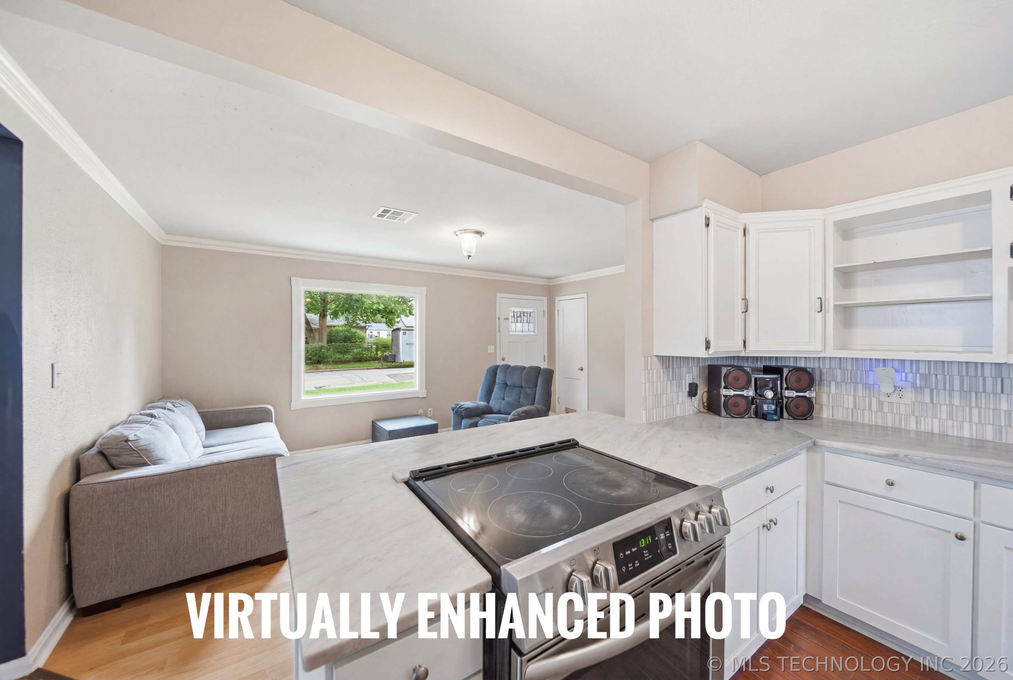 213 E 12th Place Property Photo 13