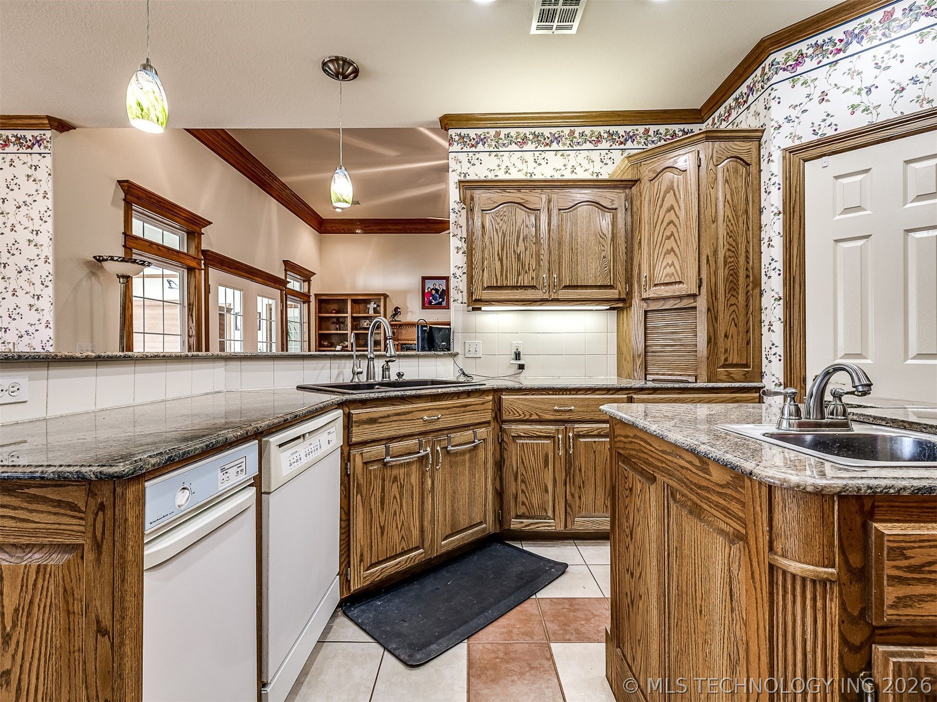11 Longacre Drive Property Photo 21
